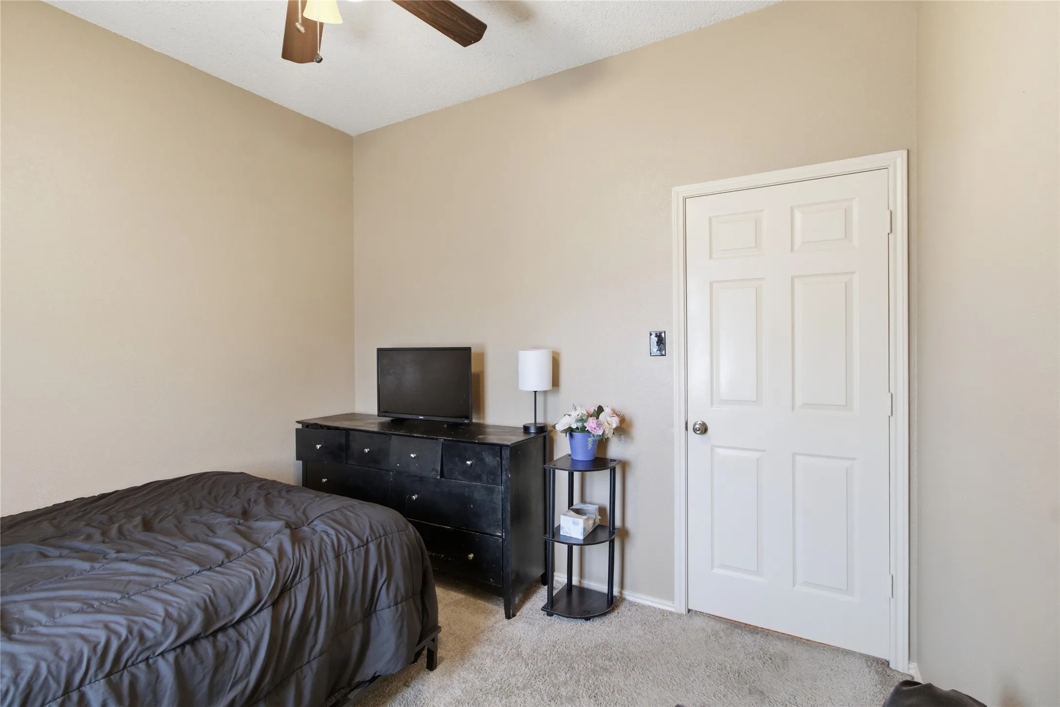 Single Family Residence For Sale in Dallas County , 2701 Beau Drive, Mesquite, Texas 75181, 4 Bedroom, 2 Bathroom, Garage spaces, 2,472 Sqft, built in 1987, mls#21321313, Real Estate Agent in Mesquite, Homes For Sale in Dallas county, Homes For Sale in Mesquite, Realtor in Mesquite Texas, Real Estate Brokerage Independent Realty Texas, Luminita Cordes Realtor