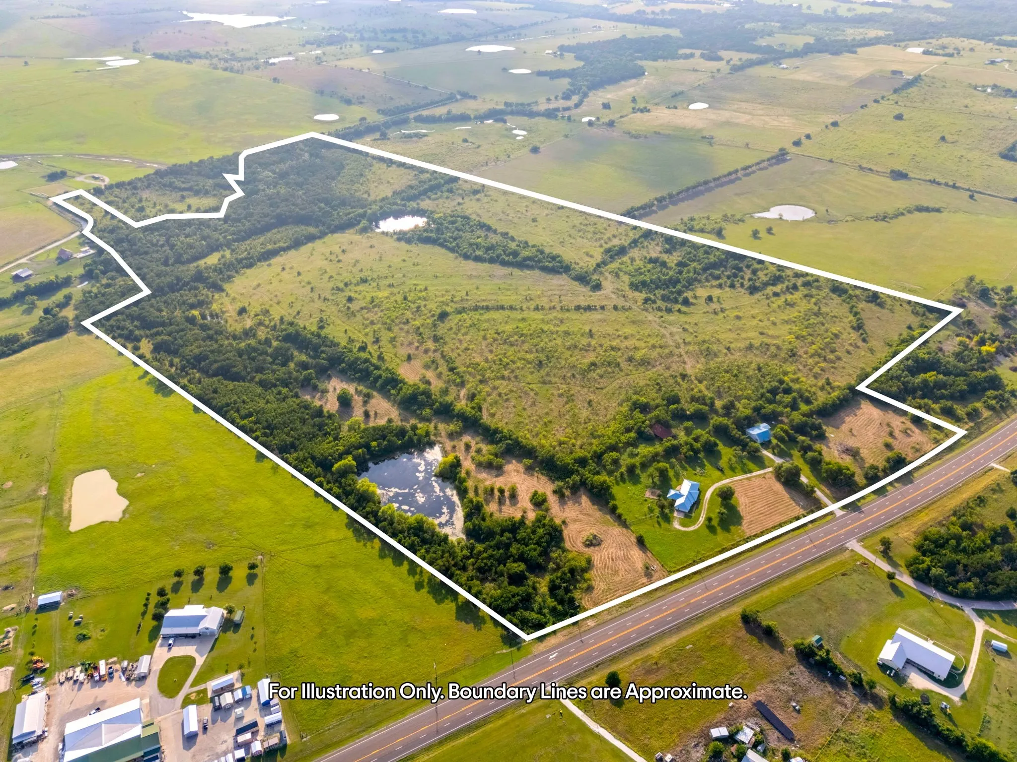 Farm For Sale in Falls County , 3005 US Highway 77, Lott, Texas 76656, 6 Bedroom, 5 Bathroom, Garage spaces, 4,792 Sqft, built in 1982, mls#21321574, Real Estate Agent in Lott, Homes For Sale in Falls county, Homes For Sale in Lott, Realtor in Lott Texas, Real Estate Brokerage Independent Realty Texas, Luminita Cordes Realtor