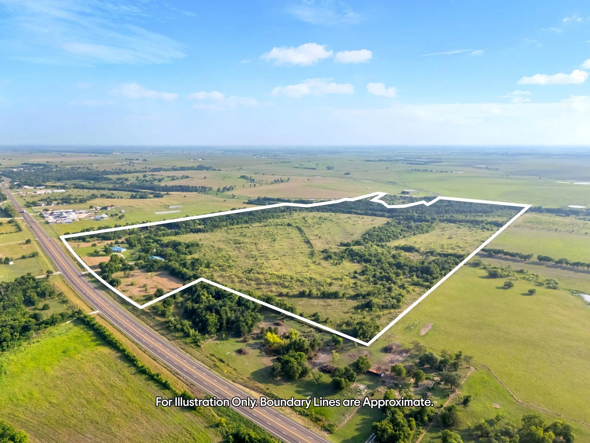 Farm For Sale in Falls County , 3005 US Highway 77, Lott, Texas 76656, 6 Bedroom, 5 Bathroom, Garage spaces, 4,792 Sqft, built in 1982, mls#21321574, Real Estate Agent in Lott, Homes For Sale in Falls county, Homes For Sale in Lott, Realtor in Lott Texas, Real Estate Brokerage Independent Realty Texas, Luminita Cordes Realtor