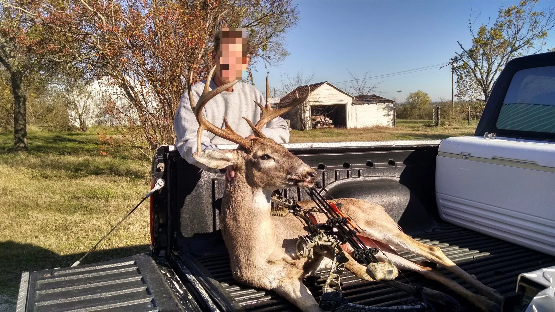 Farm For Sale in Falls County , 3005 US Highway 77, Lott, Texas 76656, 6 Bedroom, 5 Bathroom, Garage spaces, 4,792 Sqft, built in 1982, mls#21321574, Real Estate Agent in Lott, Homes For Sale in Falls county, Homes For Sale in Lott, Realtor in Lott Texas, Real Estate Brokerage Independent Realty Texas, Luminita Cordes Realtor