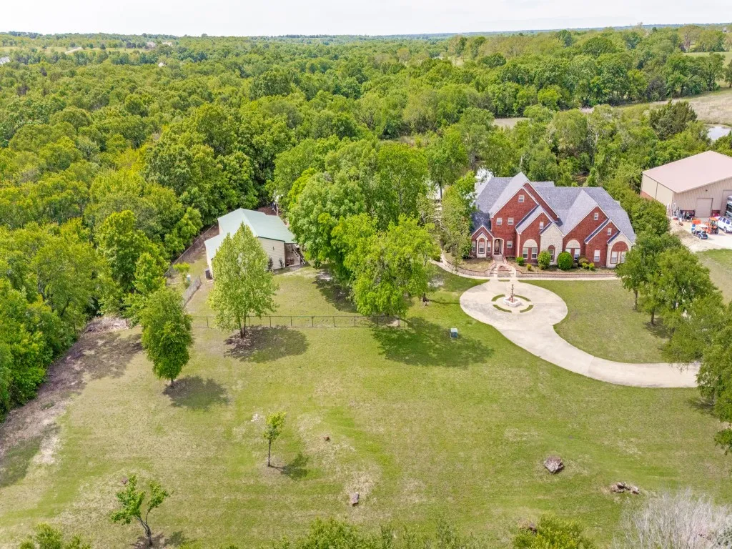 Business For Sale in Grayson County , 12900 Fm 121, Van Alstyne, Texas 75495, 0, 0, Garage spaces, 0 Sqft, built in 2000, mls#21316650, Real Estate Agent in Van Alstyne, Homes For Sale in Grayson county, Homes For Sale in Van Alstyne, Realtor in Van Alstyne Texas, Real Estate Brokerage Independent Realty Texas, Luminita Cordes Realtor