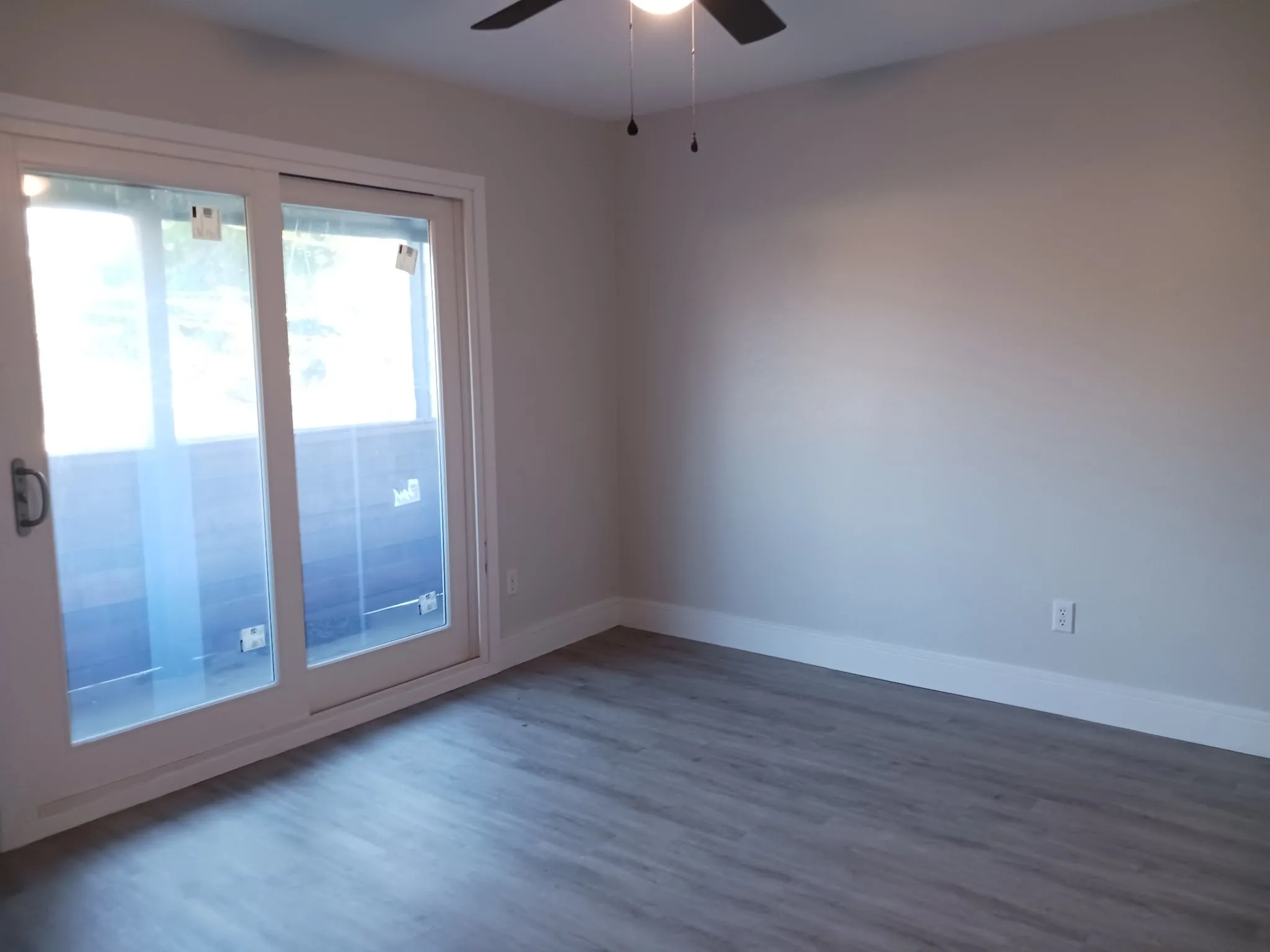 Townhouse For Sale in Dallas County , 1800 Ridgeview Plaza, Mesquite, Texas 75149, 3 Bedroom, 2 Bathroom, Garage spaces, 1,248 Sqft, built in 1975, mls#21321584, Real Estate Agent in Mesquite, Homes For Sale in Dallas county, Homes For Sale in Mesquite, Realtor in Mesquite Texas, Real Estate Brokerage Independent Realty Texas, Luminita Cordes Realtor