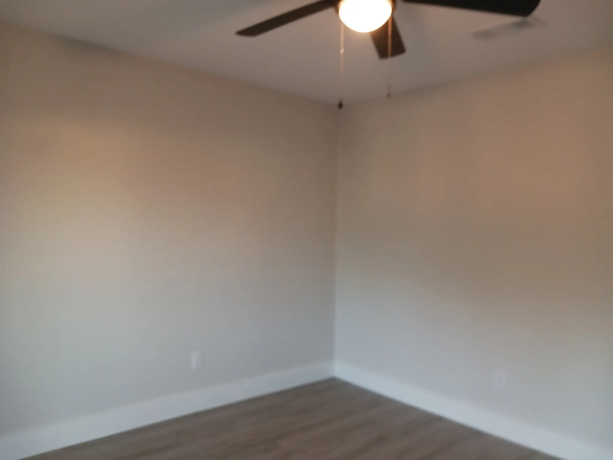 Townhouse For Sale in Dallas County , 1800 Ridgeview Plaza, Mesquite, Texas 75149, 3 Bedroom, 2 Bathroom, Garage spaces, 1,248 Sqft, built in 1975, mls#21321584, Real Estate Agent in Mesquite, Homes For Sale in Dallas county, Homes For Sale in Mesquite, Realtor in Mesquite Texas, Real Estate Brokerage Independent Realty Texas, Luminita Cordes Realtor