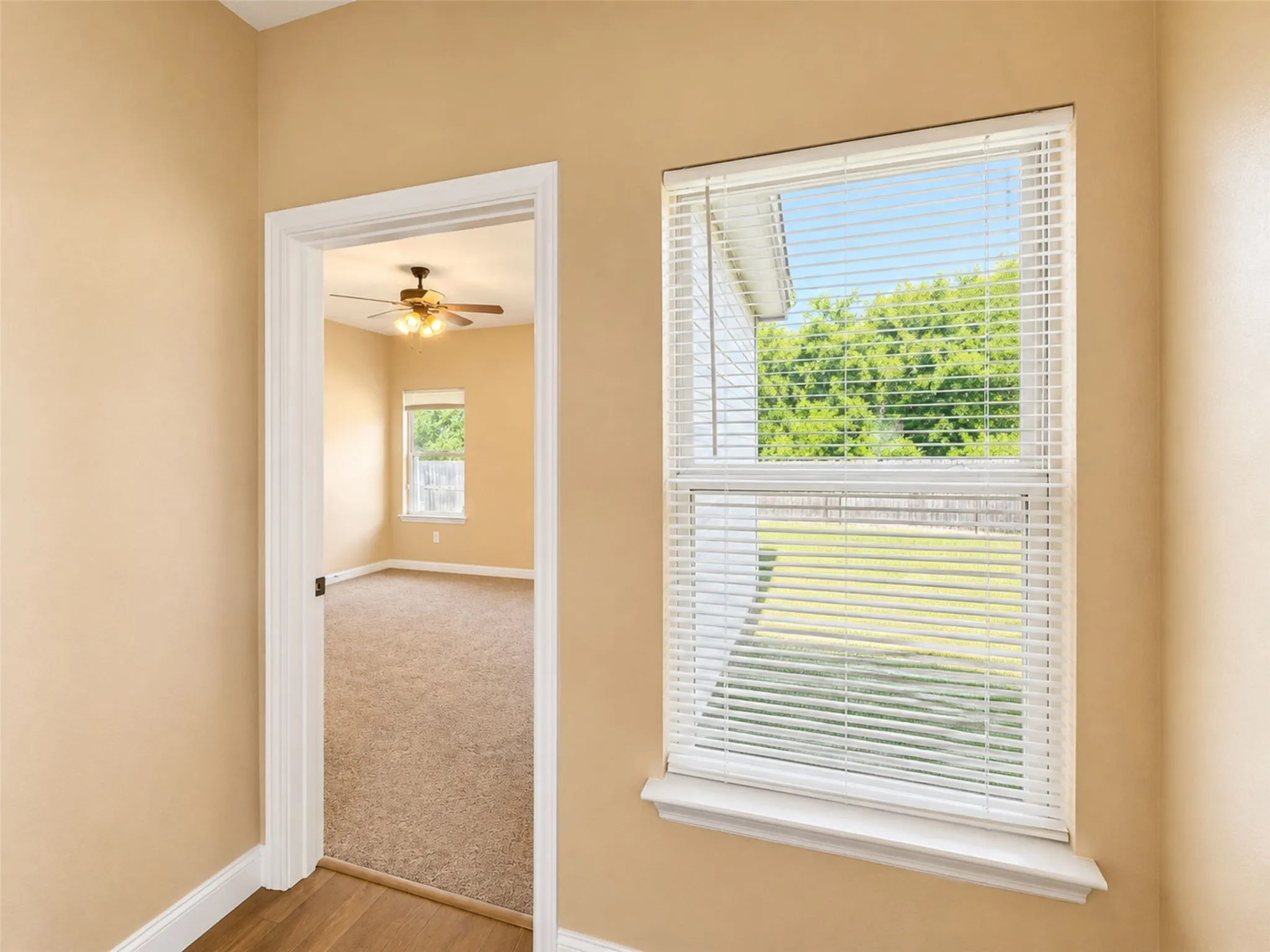 Single Family Residence For Sale in Hunt County , 124 Canales Circle, Greenville, Texas 75401, 3 Bedroom, 2 Bathroom, 1 Garage spaces, 1,419 Sqft, built in 2021, mls#21321581, Real Estate Agent in Greenville, Homes For Sale in Hunt county, Homes For Sale in Greenville, Realtor in Greenville Texas, Real Estate Brokerage Independent Realty Texas, Luminita Cordes Realtor