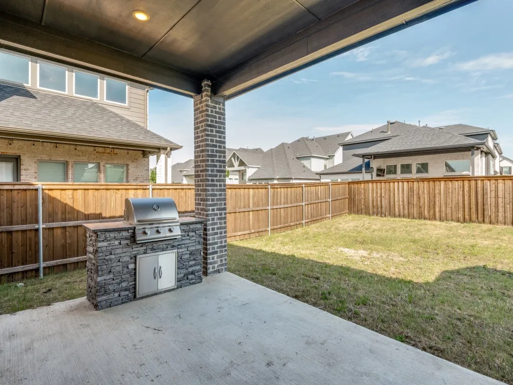 Single Family Residence For Rent in Denton County , 3672 Hollow Pine Drive, Frisco, Texas 75033, 4 Bedrooms, 3 Bathrooms, 2 Garage spaces, 2,846 Sqft, built in 2021, Price $4,600, mls#21319976, Real Estate Agent in Frisco, Homes For Rent in Denton county, Homes For Rent in Frisco, Realtor in Frisco Texas, Real Estate Brokerage Independent Realty Texas, Luminita Cordes Realtor