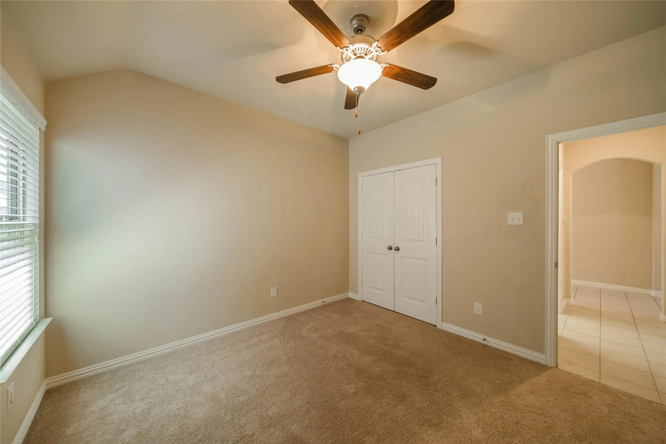 Single Family Residence For Rent in Denton County , 16704 Spence Park Lane, Prosper, Texas 75078, 4 Bedroom, 4 Bathroom, 2 Garage spaces, 2,423 Sqft, built in 2017, mls#21321607, Real Estate Agent in Prosper, Homes For Rent in Denton county, Homes For Rent in Prosper, Realtor in Prosper Texas, Real Estate Brokerage Independent Realty Texas, Luminita Cordes Realtor