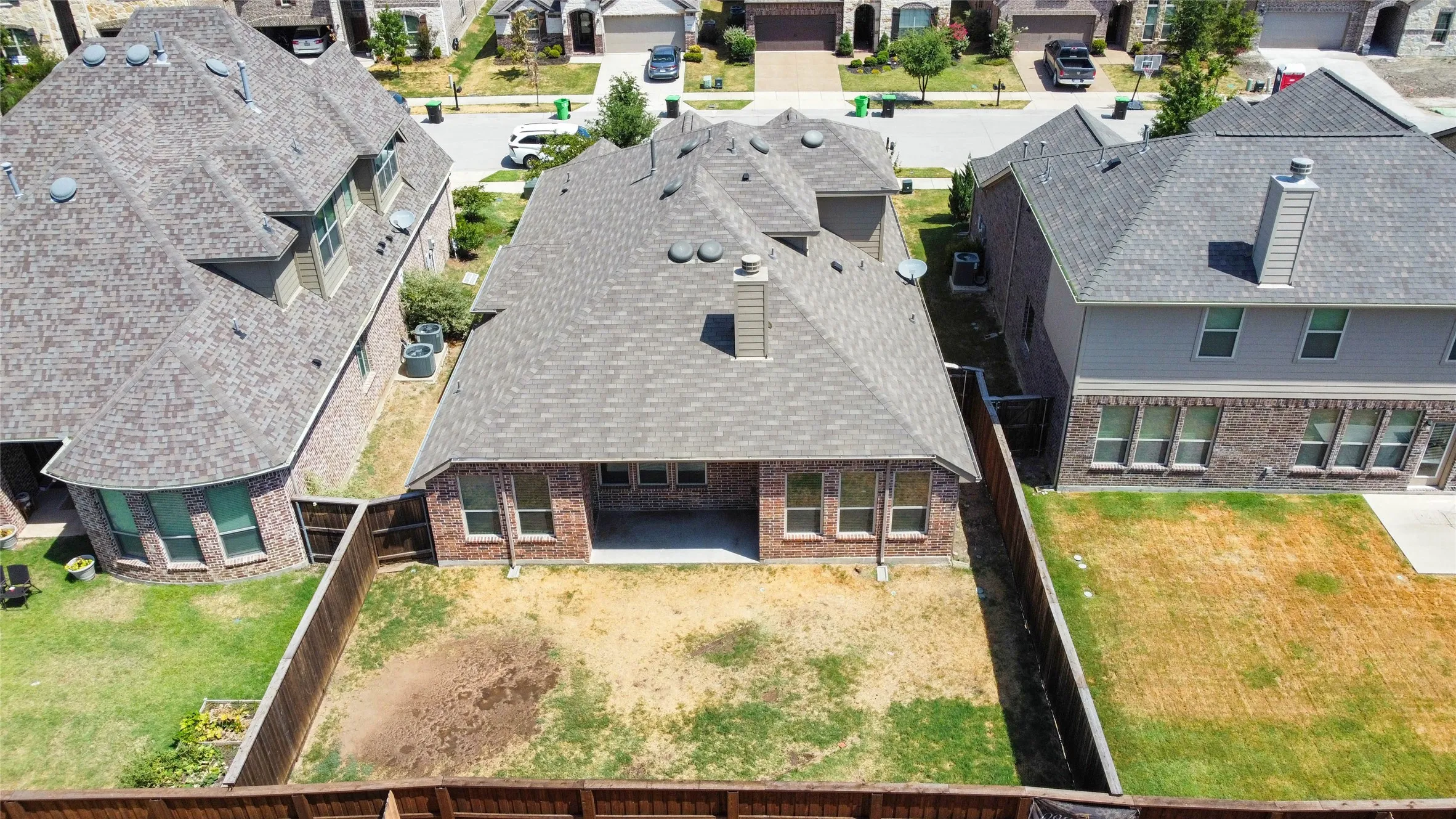 Single Family Residence For Rent in Denton County , 16704 Spence Park Lane, Prosper, Texas 75078, 4 Bedroom, 4 Bathroom, 2 Garage spaces, 2,423 Sqft, built in 2017, mls#21321607, Real Estate Agent in Prosper, Homes For Rent in Denton county, Homes For Rent in Prosper, Realtor in Prosper Texas, Real Estate Brokerage Independent Realty Texas, Luminita Cordes Realtor