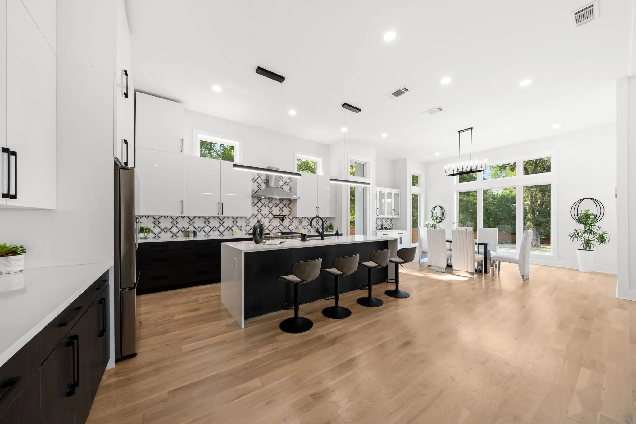 Single Family Residence For Sale in Dallas County , 3115 GIBBS WILLIAMS Road, Dallas, Texas 75233, 3 Bedrooms, 4 Bathrooms, 2 Garage spaces, 3,210 Sqft, built in 2025, Price $849,000, mls#21319791, Real Estate Agent in Dallas, Homes For Sale in Dallas county, Homes For Sale in Dallas, Realtor in Dallas Texas, Real Estate Brokerage Independent Realty Texas, Luminita Cordes Realtor