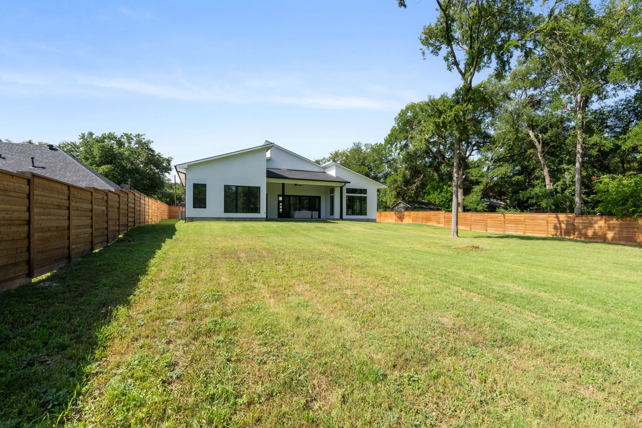 Single Family Residence For Sale in Dallas County , 3115 GIBBS WILLIAMS Road, Dallas, Texas 75233, 3 Bedrooms, 4 Bathrooms, 2 Garage spaces, 3,210 Sqft, built in 2025, Price $849,000, mls#21319791, Real Estate Agent in Dallas, Homes For Sale in Dallas county, Homes For Sale in Dallas, Realtor in Dallas Texas, Real Estate Brokerage Independent Realty Texas, Luminita Cordes Realtor