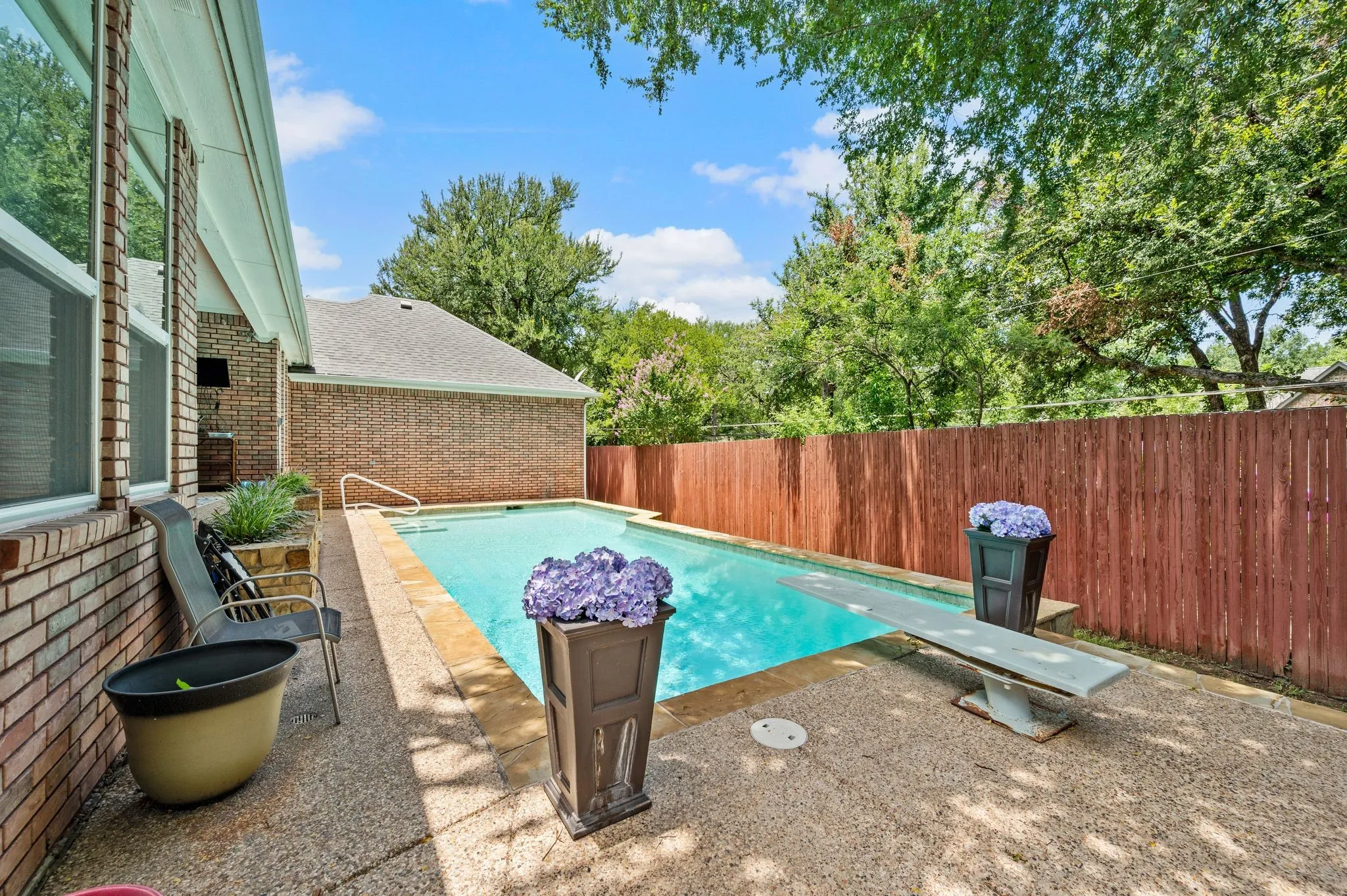 Single Family Residence For Sale in Tarrant County , 3409 Moneta Court, Arlington, Texas 76001, 4 Bedroom, 3 Bathroom, 3 Garage spaces, 3,138 Sqft, built in 1997, mls#21311910, Real Estate Agent in Arlington, Homes For Sale in Tarrant county, Homes For Sale in Arlington, Realtor in Arlington Texas, Real Estate Brokerage Independent Realty Texas, Luminita Cordes Realtor