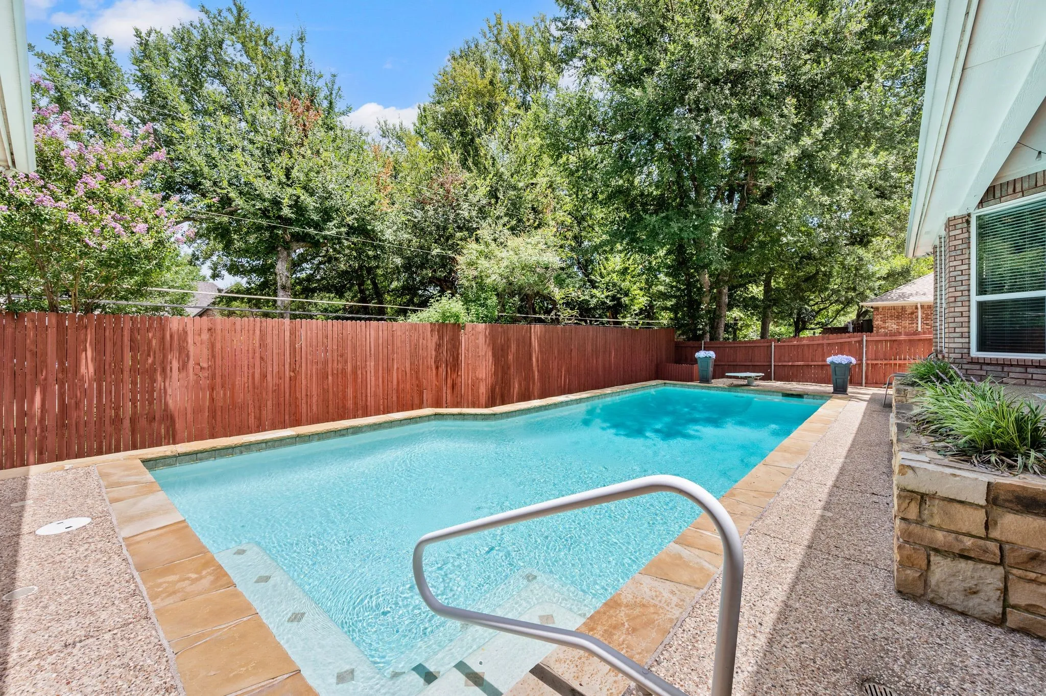 Single Family Residence For Sale in Tarrant County , 3409 Moneta Court, Arlington, Texas 76001, 4 Bedroom, 3 Bathroom, 3 Garage spaces, 3,138 Sqft, built in 1997, mls#21311910, Real Estate Agent in Arlington, Homes For Sale in Tarrant county, Homes For Sale in Arlington, Realtor in Arlington Texas, Real Estate Brokerage Independent Realty Texas, Luminita Cordes Realtor