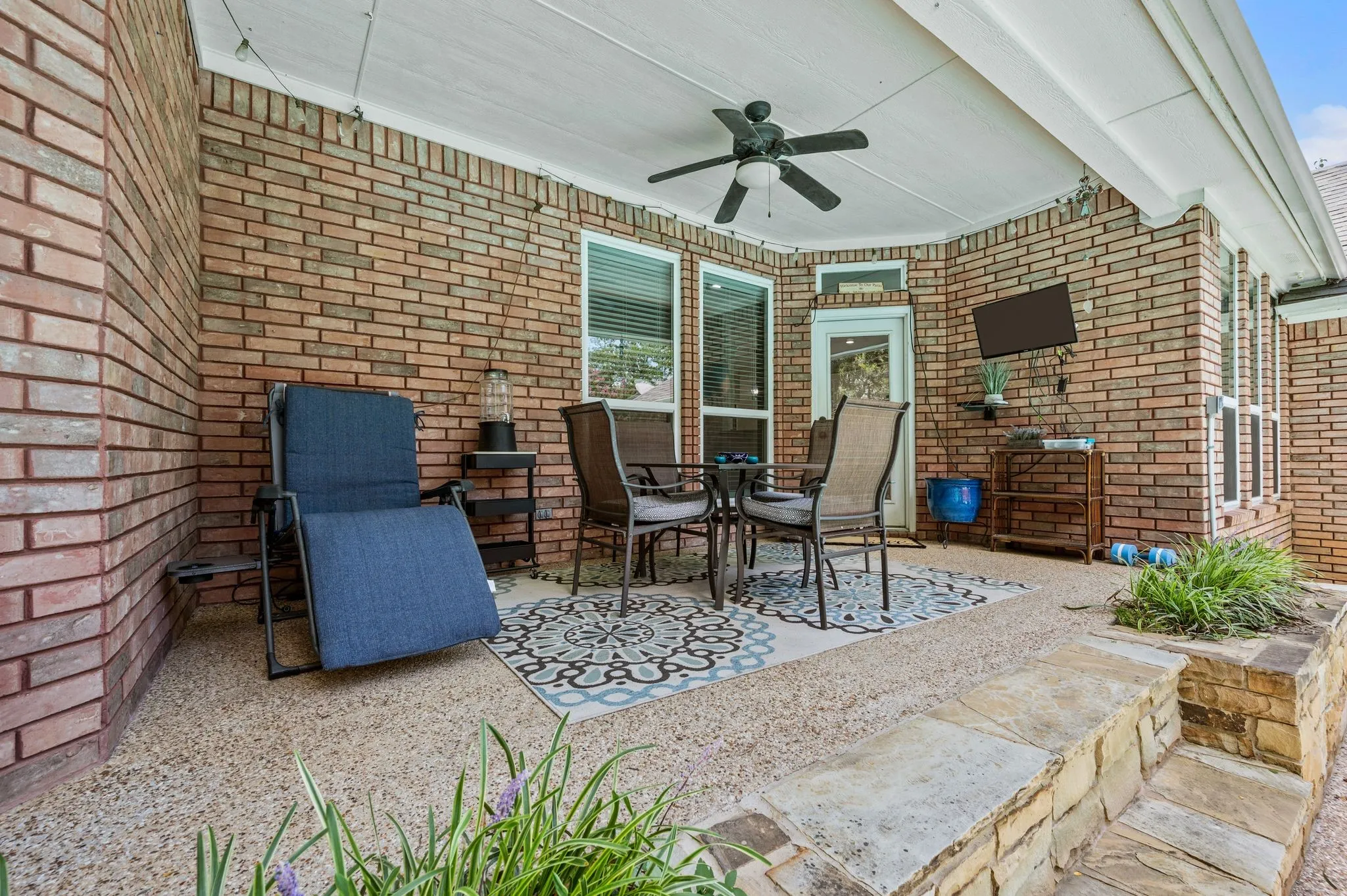 Single Family Residence For Sale in Tarrant County , 3409 Moneta Court, Arlington, Texas 76001, 4 Bedroom, 3 Bathroom, 3 Garage spaces, 3,138 Sqft, built in 1997, mls#21311910, Real Estate Agent in Arlington, Homes For Sale in Tarrant county, Homes For Sale in Arlington, Realtor in Arlington Texas, Real Estate Brokerage Independent Realty Texas, Luminita Cordes Realtor