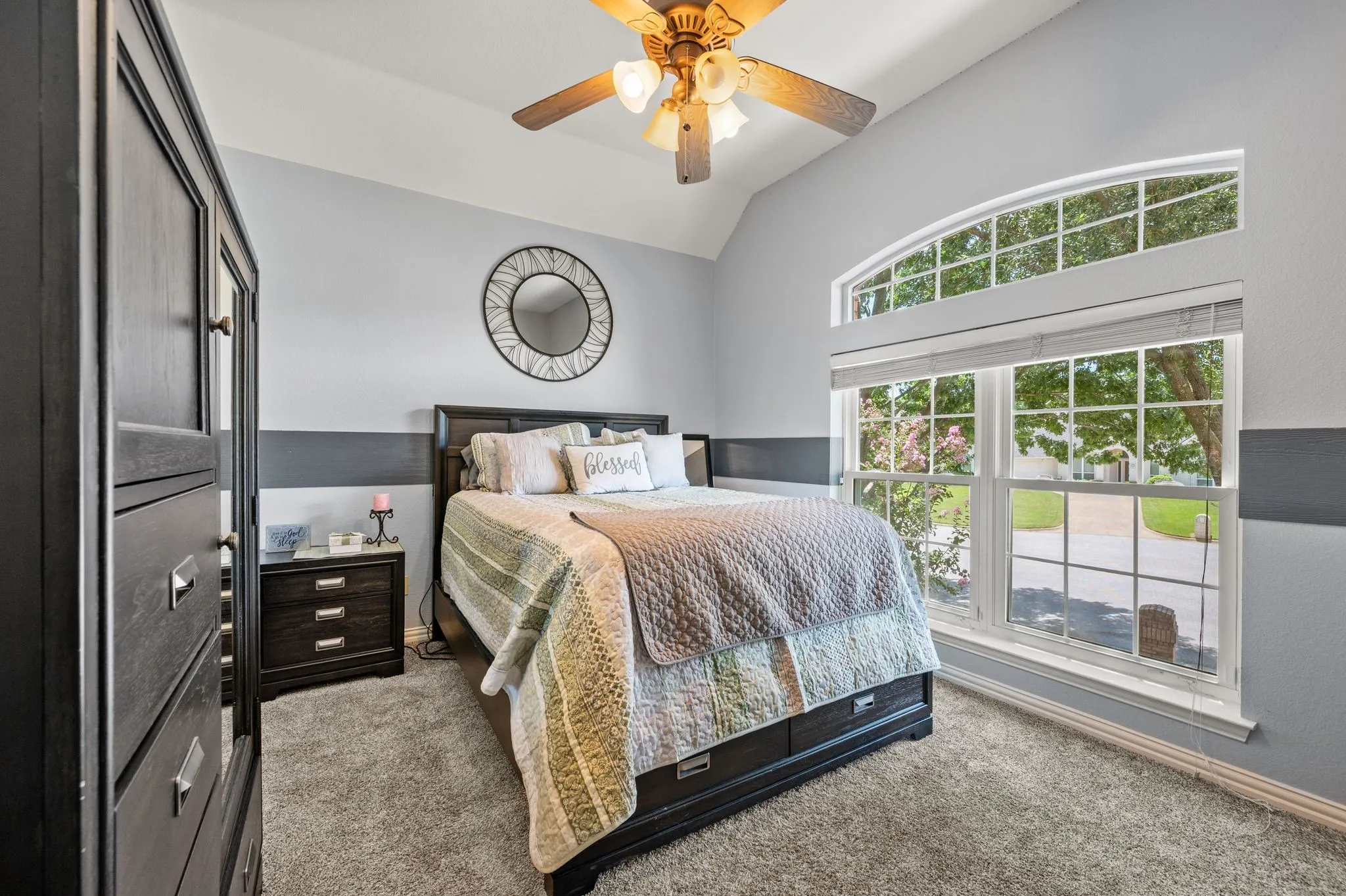 Single Family Residence For Sale in Tarrant County , 3409 Moneta Court, Arlington, Texas 76001, 4 Bedroom, 3 Bathroom, 3 Garage spaces, 3,138 Sqft, built in 1997, mls#21311910, Real Estate Agent in Arlington, Homes For Sale in Tarrant county, Homes For Sale in Arlington, Realtor in Arlington Texas, Real Estate Brokerage Independent Realty Texas, Luminita Cordes Realtor