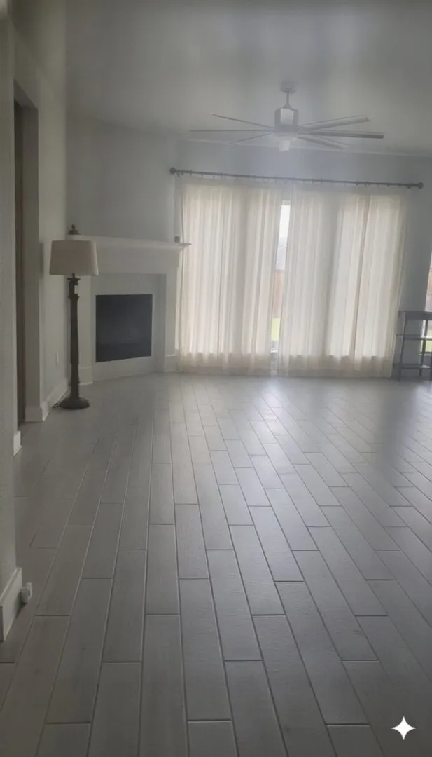 Single Family Residence For Sale in Grayson County , 1511 Wolfgang Way, Van Alstyne, Texas 75495, 4 Bedroom, 4 Bathroom, 2 Garage spaces, 2,519 Sqft, built in 2024, mls#21321512, Real Estate Agent in Van Alstyne, Homes For Sale in Grayson county, Homes For Sale in Van Alstyne, Realtor in Van Alstyne Texas, Real Estate Brokerage Independent Realty Texas, Luminita Cordes Realtor