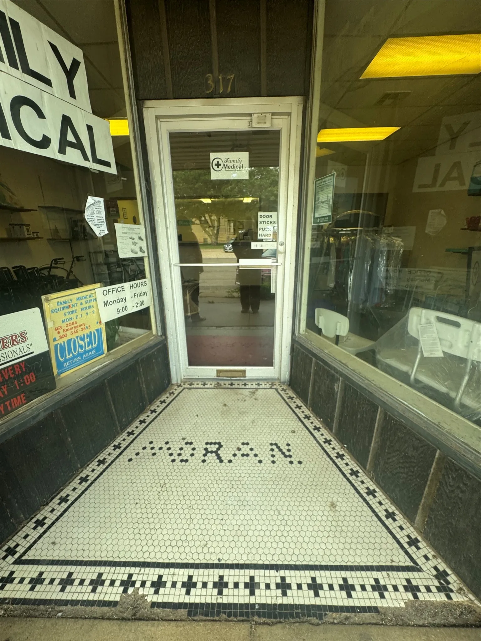 Business For Sale in Hardeman County , 317 S Main Street, Quanah, Texas 79252, 0, 0, Garage spaces, 0 Sqft, built in 1920, mls#21321622, Real Estate Agent in Quanah, Homes For Sale in Hardeman county, Homes For Sale in Quanah, Realtor in Quanah Texas, Real Estate Brokerage Independent Realty Texas, Luminita Cordes Realtor