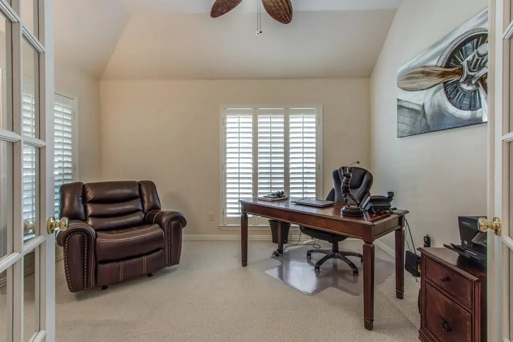 Single Family Residence For Rent in Denton County , 4636 Skyline Drive, Flower Mound, Texas 75028, 3 Bedrooms, 3 Bathrooms, 2 Garage spaces, 2,530 Sqft, built in 1997, Price $4,800, mls#21321631, Real Estate Agent in Flower Mound, Homes For Rent in Denton county, Homes For Rent in Flower Mound, Realtor in Flower Mound Texas, Real Estate Brokerage Independent Realty Texas, Luminita Cordes Realtor