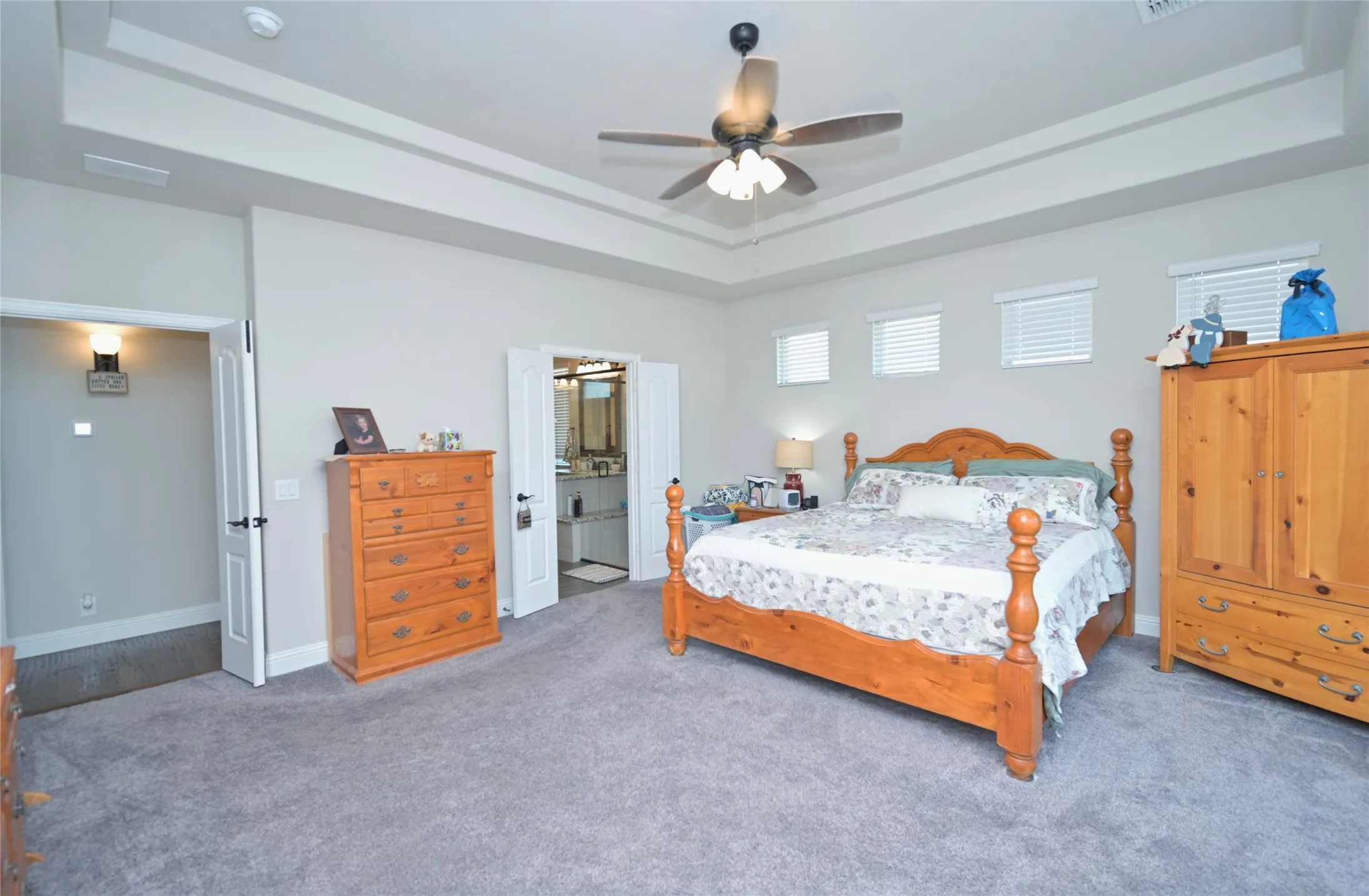 Single Family Residence For Sale in Denton County , 213 Oakcrest Drive, Justin, Texas 76247, 4 Bedroom, 3 Bathroom, 3 Garage spaces, 2,788 Sqft, built in 2019, mls#21319263, Real Estate Agent in Justin, Homes For Sale in Denton county, Homes For Sale in Justin, Realtor in Justin Texas, Real Estate Brokerage Independent Realty Texas, Luminita Cordes Realtor
