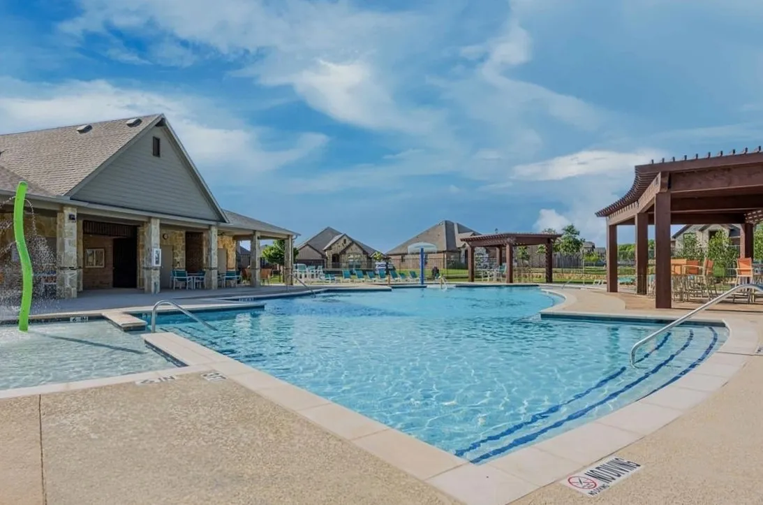Community Pool, Amenity Center & Cabana
