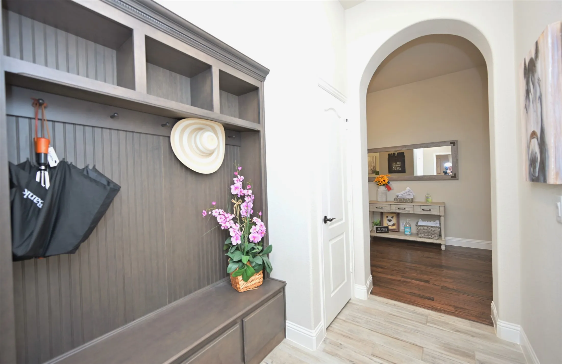 Single Family Residence For Sale in Denton County , 213 Oakcrest Drive, Justin, Texas 76247, 4 Bedroom, 3 Bathroom, 3 Garage spaces, 2,788 Sqft, built in 2019, mls#21319263, Real Estate Agent in Justin, Homes For Sale in Denton county, Homes For Sale in Justin, Realtor in Justin Texas, Real Estate Brokerage Independent Realty Texas, Luminita Cordes Realtor