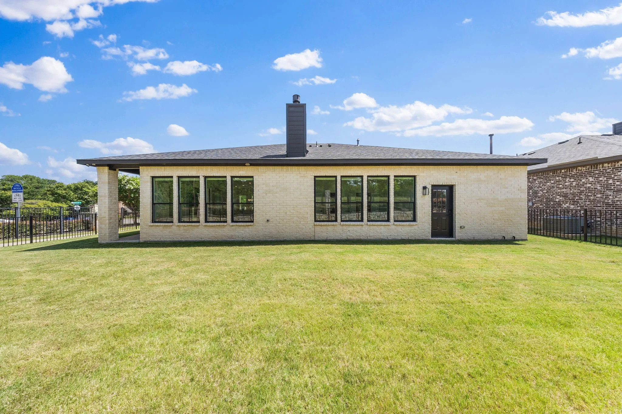 Single Family Residence For Sale in Collin County , 3700 Creek View Drive, Mc Kinney, Texas 75071, 3 Bedroom, 2 Bathroom, 2 Garage spaces, 1,634 Sqft, built in 2026, mls#21321642, Real Estate Agent in Mc Kinney, Homes For Sale in Collin county, Homes For Sale in Mc Kinney, Realtor in Mc Kinney Texas, Real Estate Brokerage Independent Realty Texas, Luminita Cordes Realtor