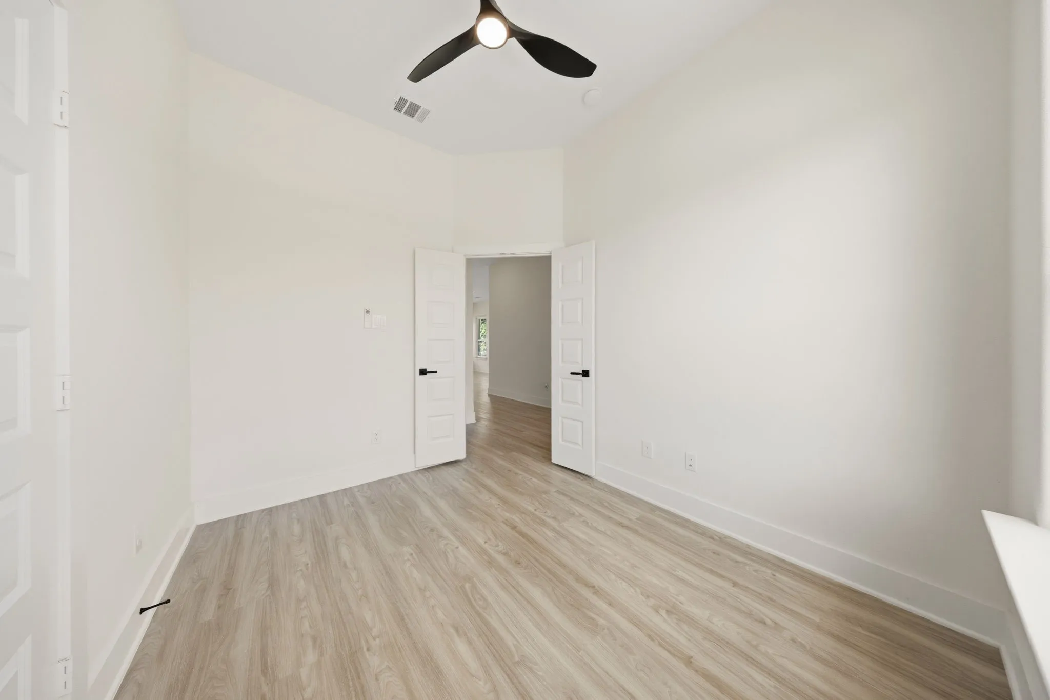 Single Family Residence For Sale in Collin County , 3700 Creek View Drive, Mc Kinney, Texas 75071, 3 Bedroom, 2 Bathroom, 2 Garage spaces, 1,634 Sqft, built in 2026, mls#21321642, Real Estate Agent in Mc Kinney, Homes For Sale in Collin county, Homes For Sale in Mc Kinney, Realtor in Mc Kinney Texas, Real Estate Brokerage Independent Realty Texas, Luminita Cordes Realtor