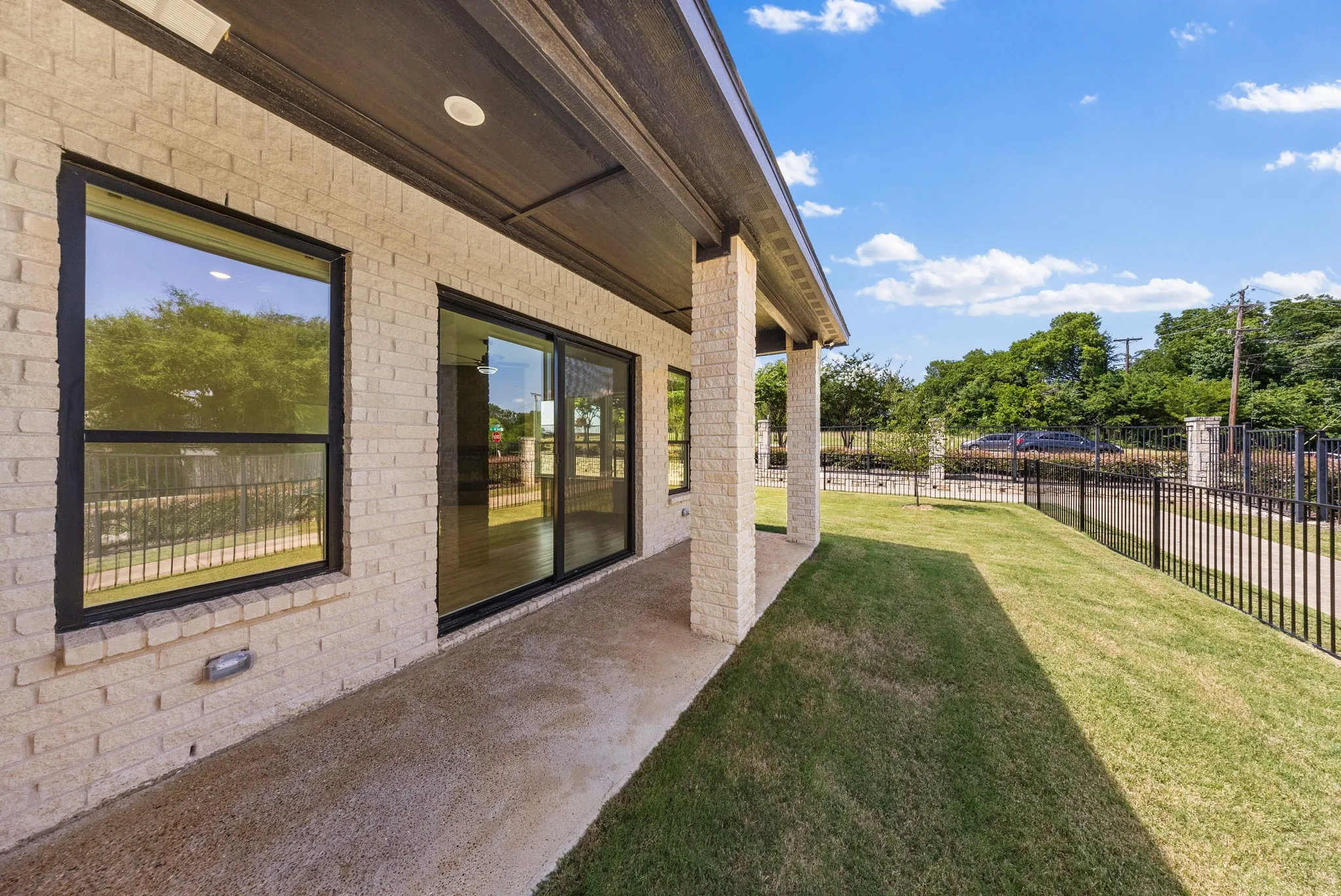 Single Family Residence For Sale in Collin County , 3700 Creek View Drive, Mc Kinney, Texas 75071, 3 Bedroom, 2 Bathroom, 2 Garage spaces, 1,634 Sqft, built in 2026, mls#21321642, Real Estate Agent in Mc Kinney, Homes For Sale in Collin county, Homes For Sale in Mc Kinney, Realtor in Mc Kinney Texas, Real Estate Brokerage Independent Realty Texas, Luminita Cordes Realtor