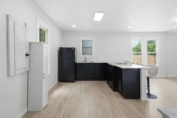 Single Family Residence For Sale in Tarrant County , 910 Loney Street, Fort Worth, Texas 76104, 2 Bedroom, 1 Bathroom, 2 Garage spaces, 860 Sqft, built in 1918, mls#21321629, Real Estate Agent in Fort Worth, Homes For Sale in Tarrant county, Homes For Sale in Fort Worth, Realtor in Fort Worth Texas, Real Estate Brokerage Independent Realty Texas, Luminita Cordes Realtor