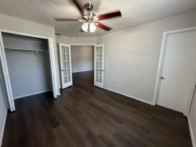 Single Family Residence For Sale in Dallas County , 431 Pogue Street, Cedar Hill, Texas 75104, 3 Bedroom, 2 Bathroom, Garage spaces, 1,060 Sqft, built in 1983, mls#21321657, Real Estate Agent in Cedar Hill, Homes For Sale in Dallas county, Homes For Sale in Cedar Hill, Realtor in Cedar Hill Texas, Real Estate Brokerage Independent Realty Texas, Luminita Cordes Realtor