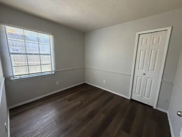 Single Family Residence For Sale in Dallas County , 431 Pogue Street, Cedar Hill, Texas 75104, 3 Bedroom, 2 Bathroom, Garage spaces, 1,060 Sqft, built in 1983, mls#21321657, Real Estate Agent in Cedar Hill, Homes For Sale in Dallas county, Homes For Sale in Cedar Hill, Realtor in Cedar Hill Texas, Real Estate Brokerage Independent Realty Texas, Luminita Cordes Realtor