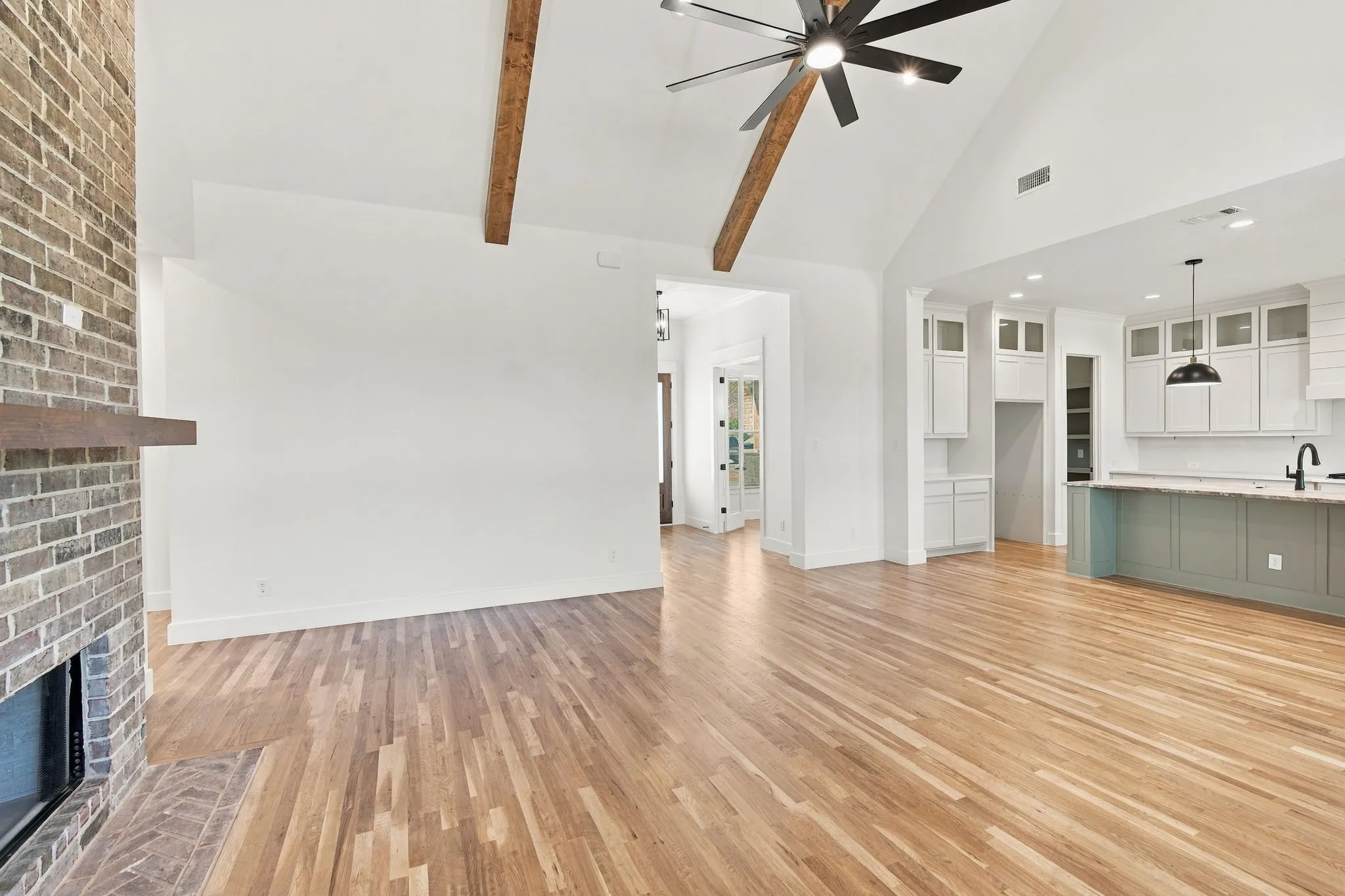 Single Family Residence For Sale in Ellis County , 6450 Mc Chesney Drive, Midlothian, Texas 76065, 4 Bedroom, 4 Bathroom, 3 Garage spaces, 3,110 Sqft, built in 2026, mls#21321665, Real Estate Agent in Midlothian, Homes For Sale in Ellis county, Homes For Sale in Midlothian, Realtor in Midlothian Texas, Real Estate Brokerage Independent Realty Texas, Luminita Cordes Realtor