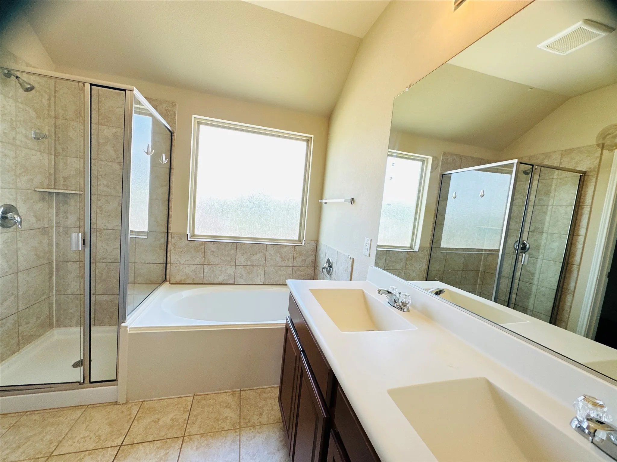 Single Family Residence For Rent in Collin County , 4108 Ottawa Drive, Mc Kinney, Texas 75071, 4 Bedroom, 3 Bathroom, 2 Garage spaces, 2,479 Sqft, built in 2016, mls#21303121, Real Estate Agent in Mc Kinney, Homes For Rent in Collin county, Homes For Rent in Mc Kinney, Realtor in Mc Kinney Texas, Real Estate Brokerage Independent Realty Texas, Luminita Cordes Realtor