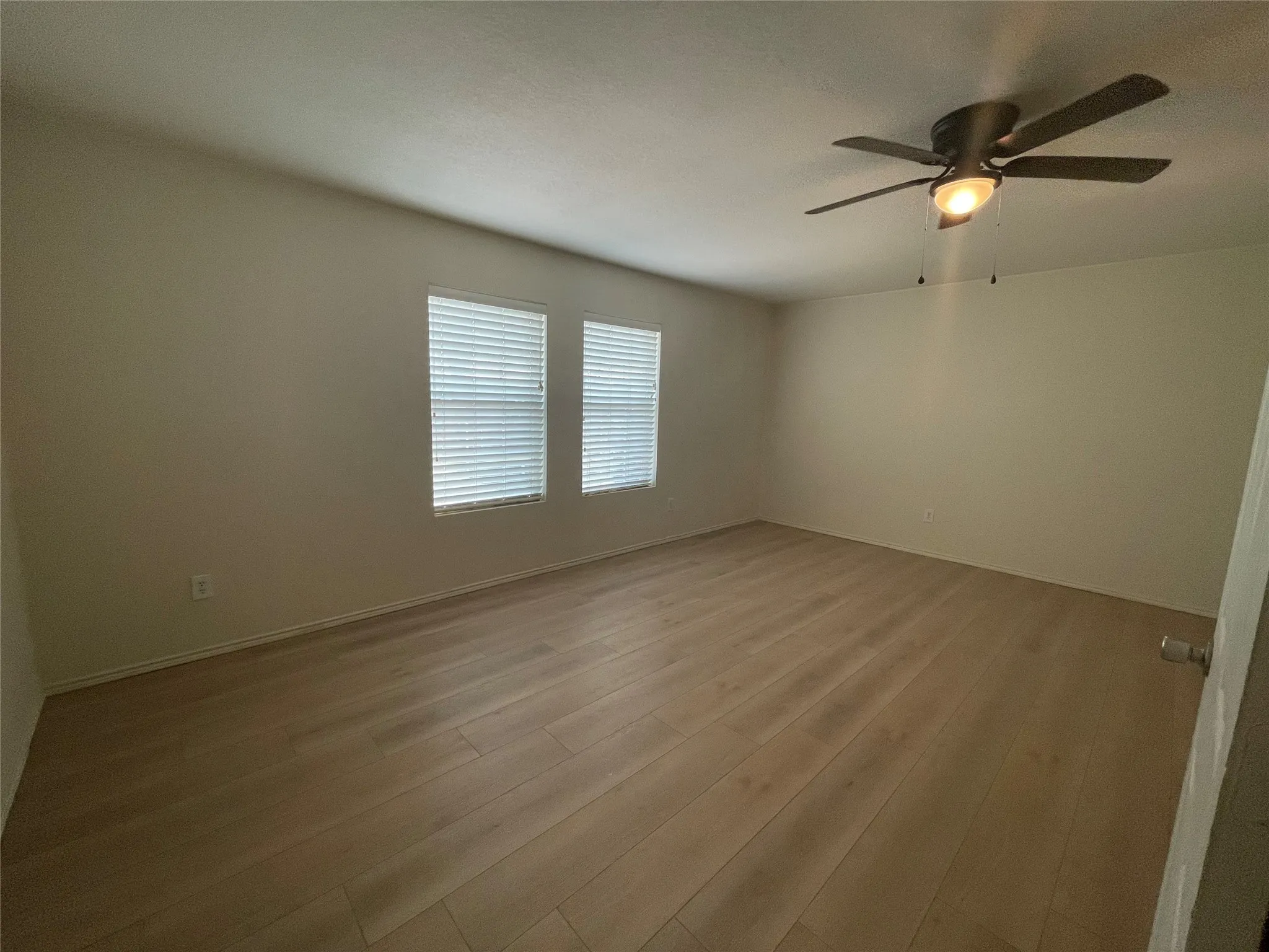 Single Family Residence For Rent in Denton County , 1421 Puerto Lago Drive, Little Elm, Texas 75068, 4 Bedroom, 3 Bathroom, 2 Garage spaces, 2,228 Sqft, built in 2006, mls#21321673, Real Estate Agent in Little Elm, Homes For Rent in Denton county, Homes For Rent in Little Elm, Realtor in Little Elm Texas, Real Estate Brokerage Independent Realty Texas, Luminita Cordes Realtor