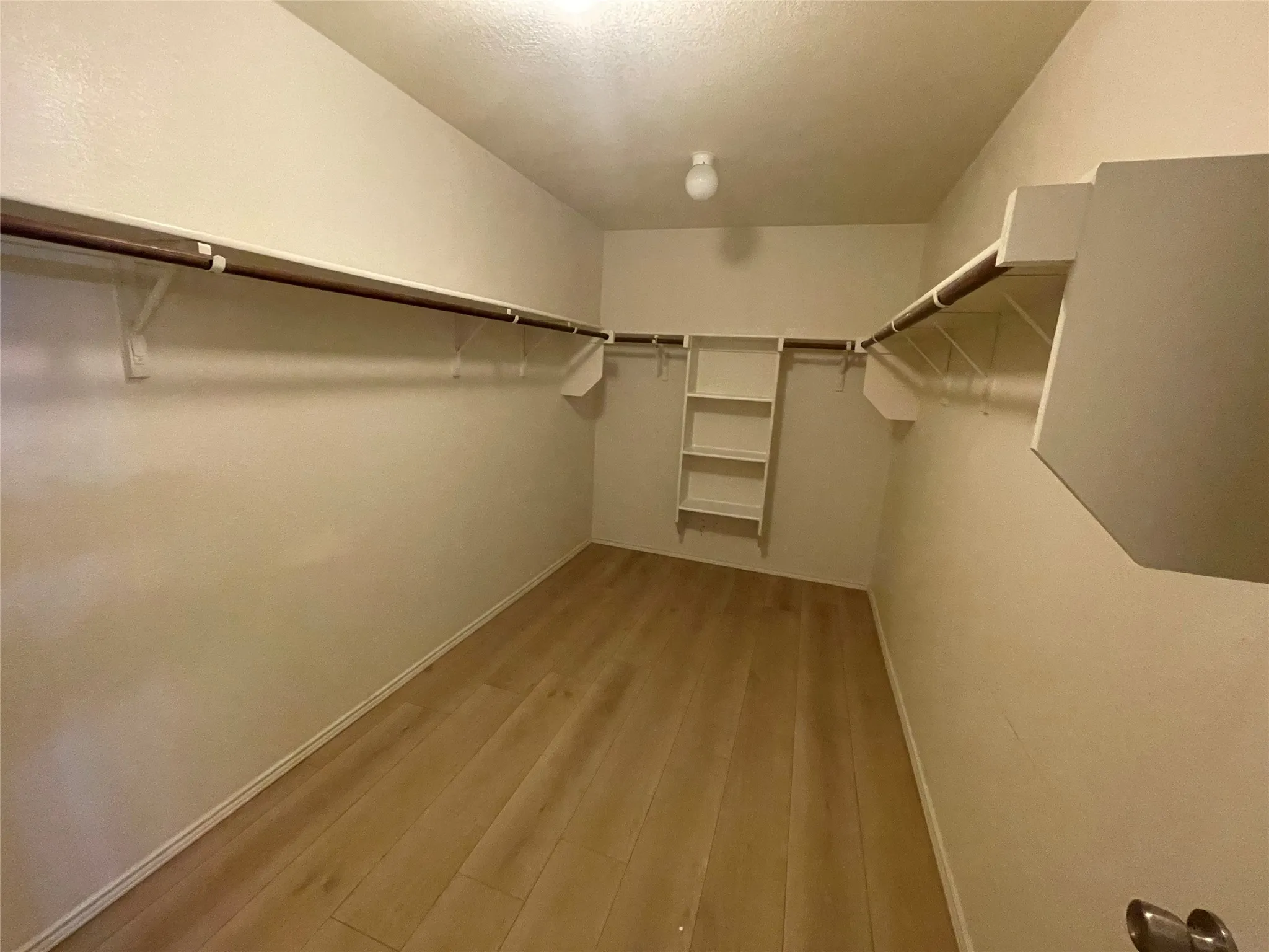 Single Family Residence For Rent in Denton County , 1421 Puerto Lago Drive, Little Elm, Texas 75068, 4 Bedroom, 3 Bathroom, 2 Garage spaces, 2,228 Sqft, built in 2006, mls#21321673, Real Estate Agent in Little Elm, Homes For Rent in Denton county, Homes For Rent in Little Elm, Realtor in Little Elm Texas, Real Estate Brokerage Independent Realty Texas, Luminita Cordes Realtor