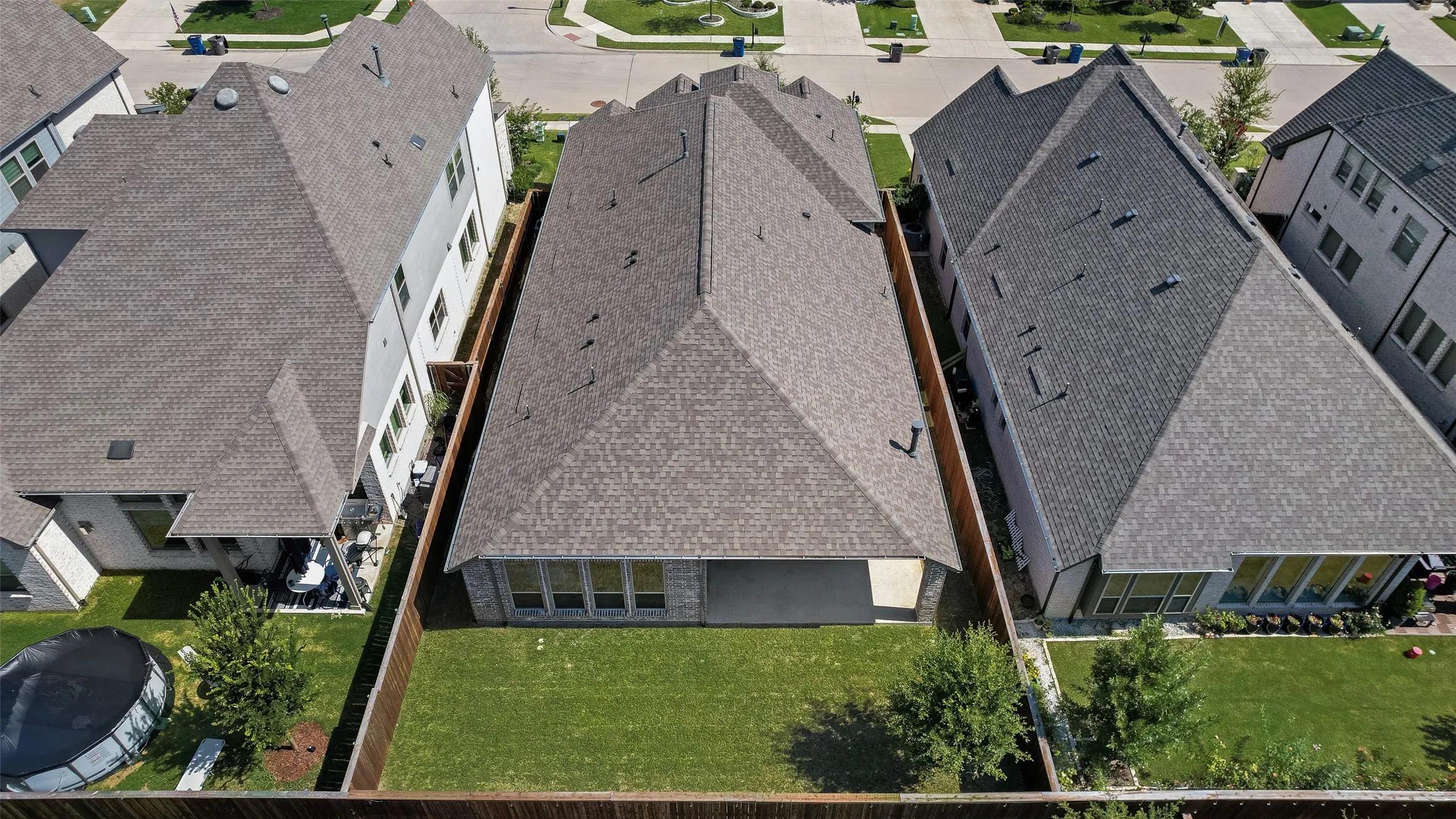 Single Family Residence For Sale in Collin County , 3105 Pedigree Court, Celina, Texas 75009, 4 Bedroom, 3 Bathroom, 2 Garage spaces, 2,557 Sqft, built in 2023, mls#21321684, Real Estate Agent in Celina, Homes For Sale in Collin county, Homes For Sale in Celina, Realtor in Celina Texas, Real Estate Brokerage Independent Realty Texas, Luminita Cordes Realtor