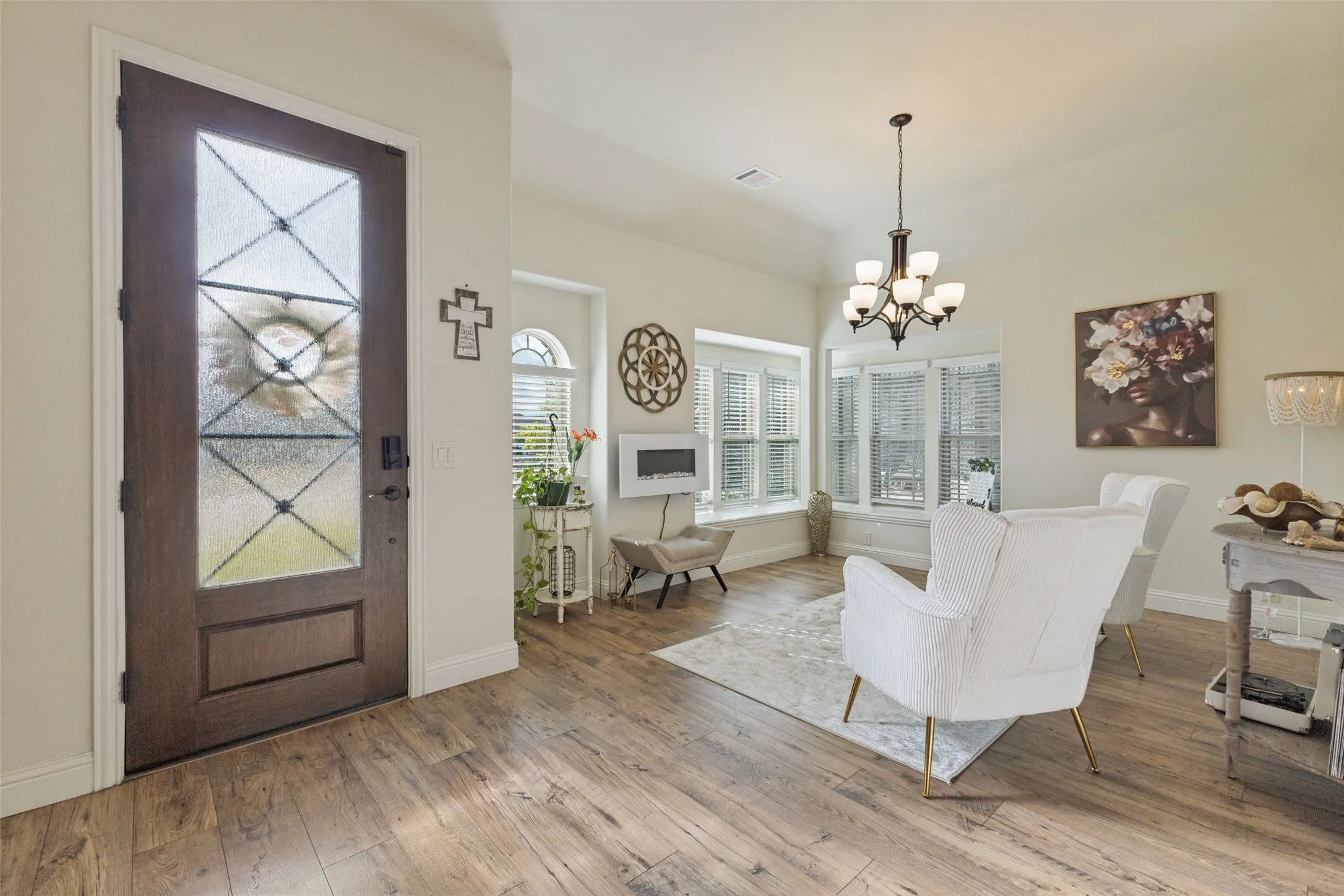 Single Family Residence For Sale in Dallas County , 127 Woodlands Way, Balch Springs, Texas 75181, 4 Bedroom, 3 Bathroom, 2 Garage spaces, 2,459 Sqft, built in 2023, mls#21321685, Real Estate Agent in Balch Springs, Homes For Sale in Dallas county, Homes For Sale in Balch Springs, Realtor in Balch Springs Texas, Real Estate Brokerage Independent Realty Texas, Luminita Cordes Realtor
