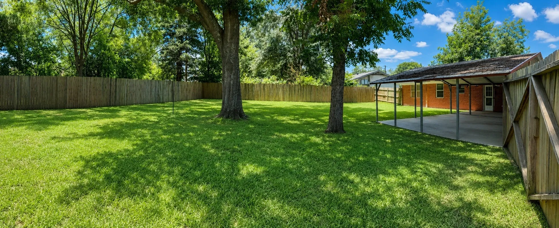Single Family Residence For Sale in Wood County , 409 Poe Street, Quitman, Texas 75783, 3 Bedroom, 1 Bathroom, 2 Garage spaces, 1,313 Sqft, built in 0, mls#21321688, Real Estate Agent in Quitman, Homes For Sale in Wood county, Homes For Sale in Quitman, Realtor in Quitman Texas, Real Estate Brokerage Independent Realty Texas, Luminita Cordes Realtor