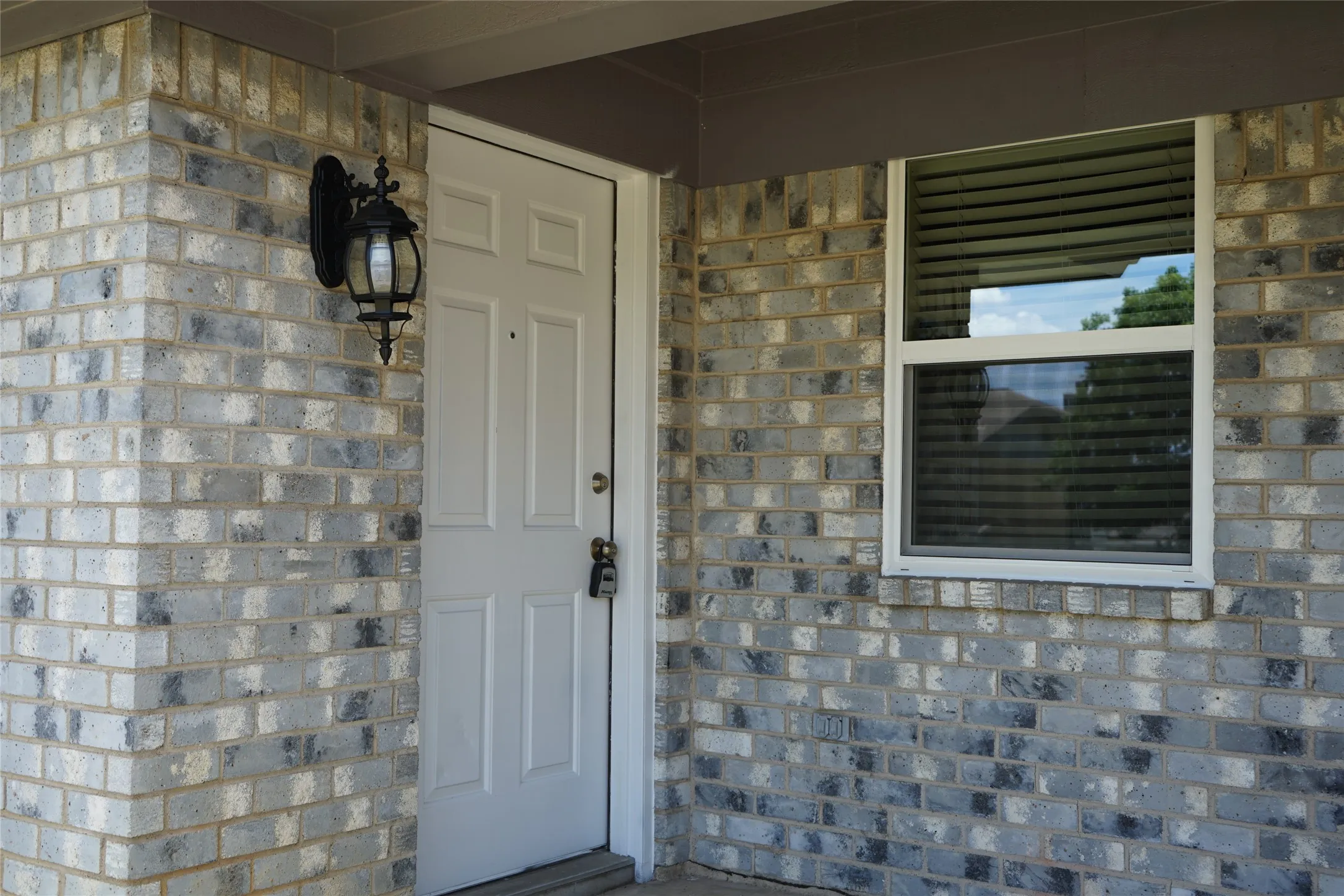 Welcoming entry