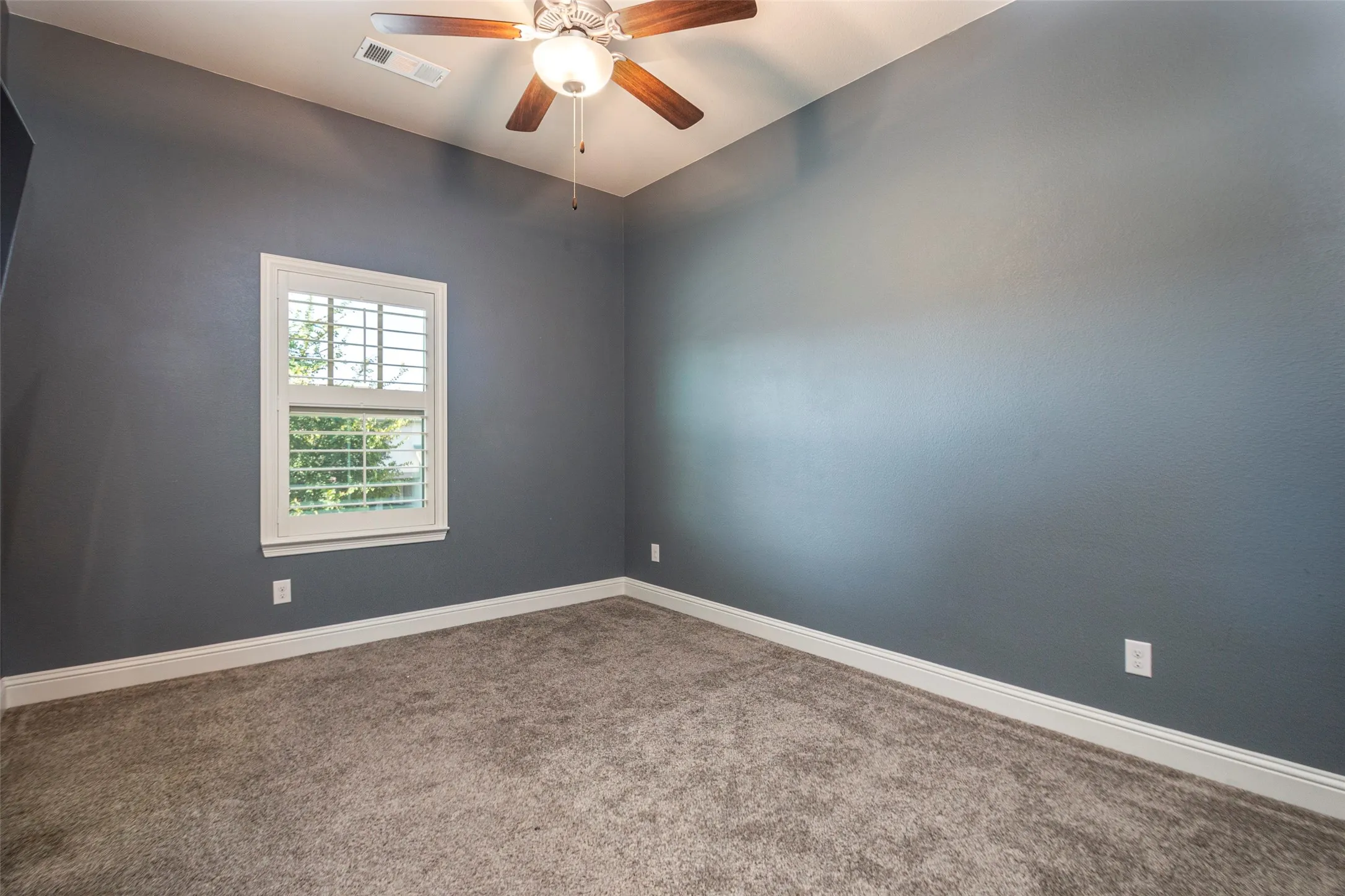 Single Family Residence For Sale in Denton County , 3990 Sevilla Drive, Frisco, Texas 75034, 4 Bedroom, 5 Bathroom, 3 Garage spaces, 3,998 Sqft, built in 2018, mls#21319969, Real Estate Agent in Frisco, Homes For Sale in Denton county, Homes For Sale in Frisco, Realtor in Frisco Texas, Real Estate Brokerage Independent Realty Texas, Luminita Cordes Realtor