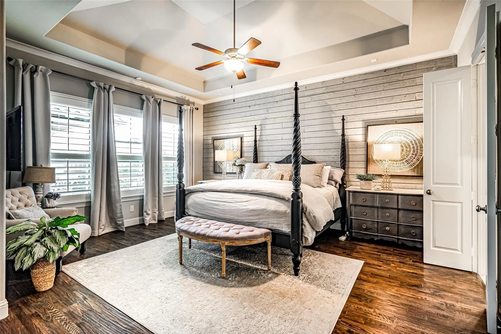 Single Family Residence For Sale in Denton County , 3990 Sevilla Drive, Frisco, Texas 75034, 4 Bedroom, 5 Bathroom, 3 Garage spaces, 3,998 Sqft, built in 2018, mls#21319969, Real Estate Agent in Frisco, Homes For Sale in Denton county, Homes For Sale in Frisco, Realtor in Frisco Texas, Real Estate Brokerage Independent Realty Texas, Luminita Cordes Realtor