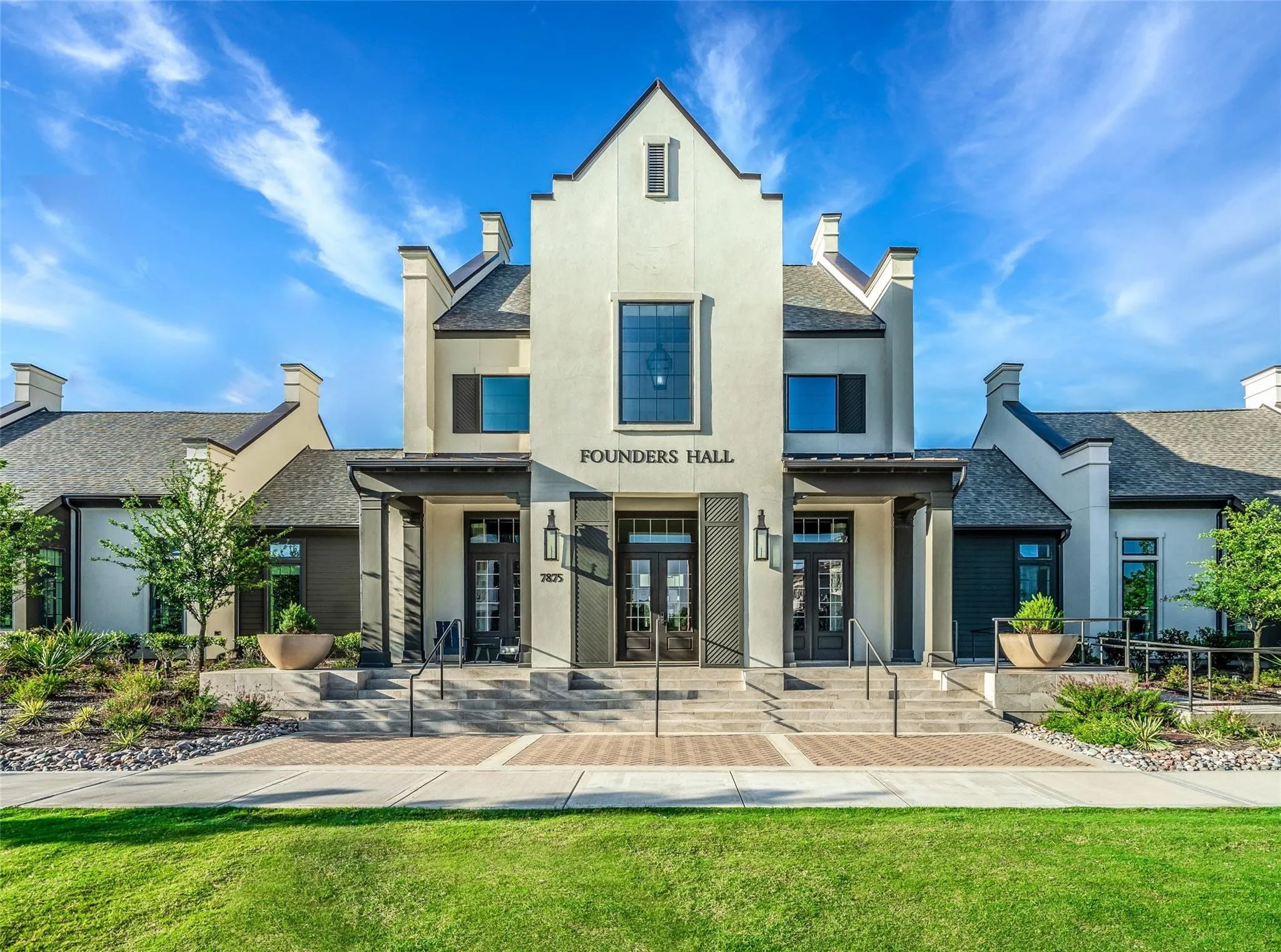 Single Family Residence For Sale in Denton County , 3990 Sevilla Drive, Frisco, Texas 75034, 4 Bedroom, 5 Bathroom, 3 Garage spaces, 3,998 Sqft, built in 2018, mls#21319969, Real Estate Agent in Frisco, Homes For Sale in Denton county, Homes For Sale in Frisco, Realtor in Frisco Texas, Real Estate Brokerage Independent Realty Texas, Luminita Cordes Realtor