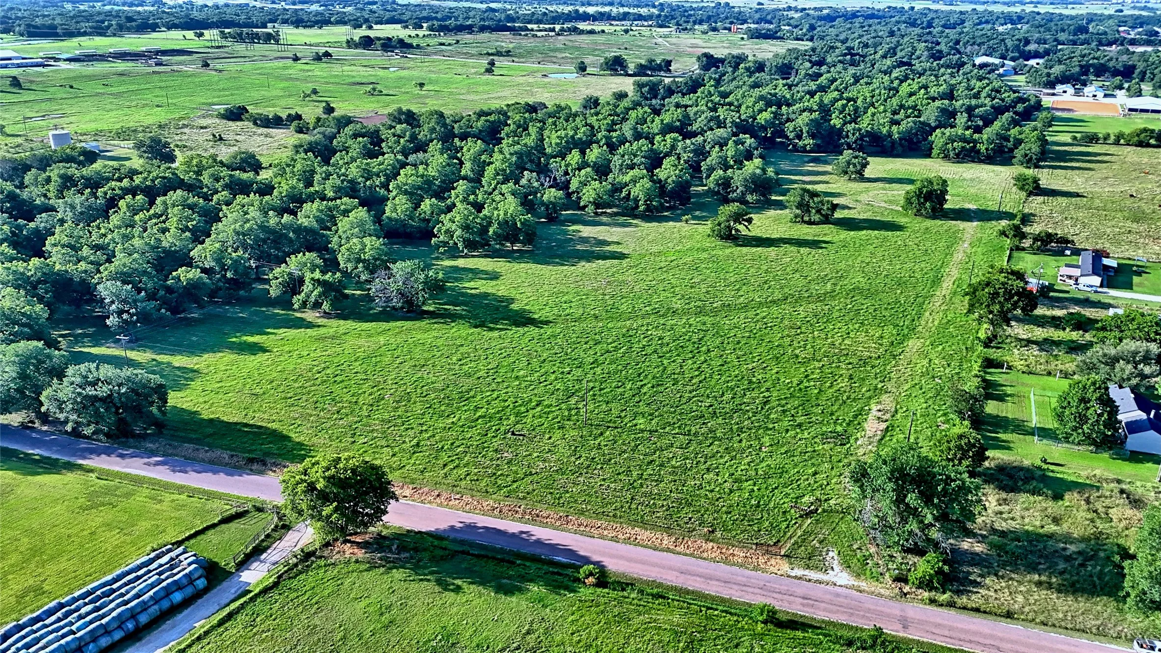 Unimproved Land For Sale in Cooke County , 1272 County Road 131, Gainesville, Texas 76240, 0, 0, Garage spaces, 0 Sqft, built in 0, mls#21321697, Real Estate Agent in Gainesville, Homes For Sale in Cooke county, Homes For Sale in Gainesville, Realtor in Gainesville Texas, Real Estate Brokerage Independent Realty Texas, Luminita Cordes Realtor