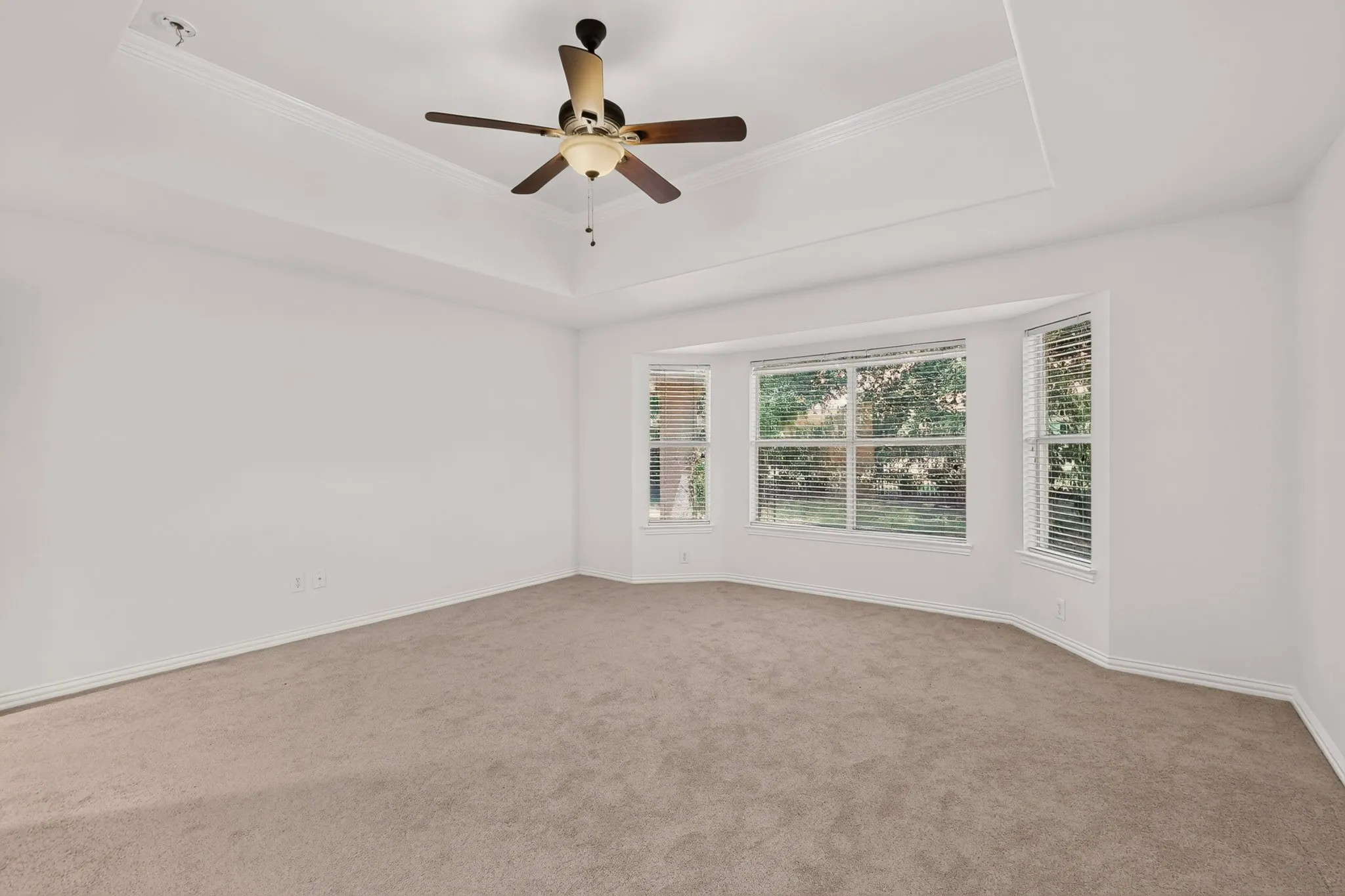 Single Family Residence For Sale in Denton County , 9516 Grandview Drive, Denton, Texas 76207, 2 Bedroom, 2 Bathroom, 2 Garage spaces, 1,834 Sqft, built in 2001, mls#21319400, Real Estate Agent in Denton, Homes For Sale in Denton county, Homes For Sale in Denton, Realtor in Denton Texas, Real Estate Brokerage Independent Realty Texas, Luminita Cordes Realtor