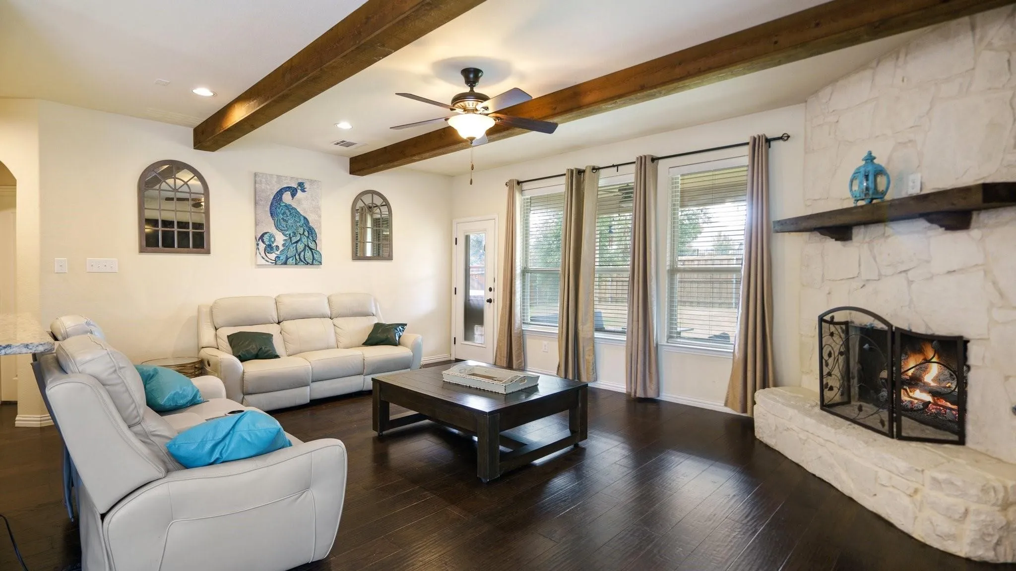 Single Family Residence For Sale in Tarrant County , 4328 Oak Chase Drive, Fort Worth, Texas 76244, 5 Bedroom, 4 Bathroom, 2 Garage spaces, 3,729 Sqft, built in 2015, mls#21320129, Real Estate Agent in Fort Worth, Homes For Sale in Tarrant county, Homes For Sale in Fort Worth, Realtor in Fort Worth Texas, Real Estate Brokerage Independent Realty Texas, Luminita Cordes Realtor