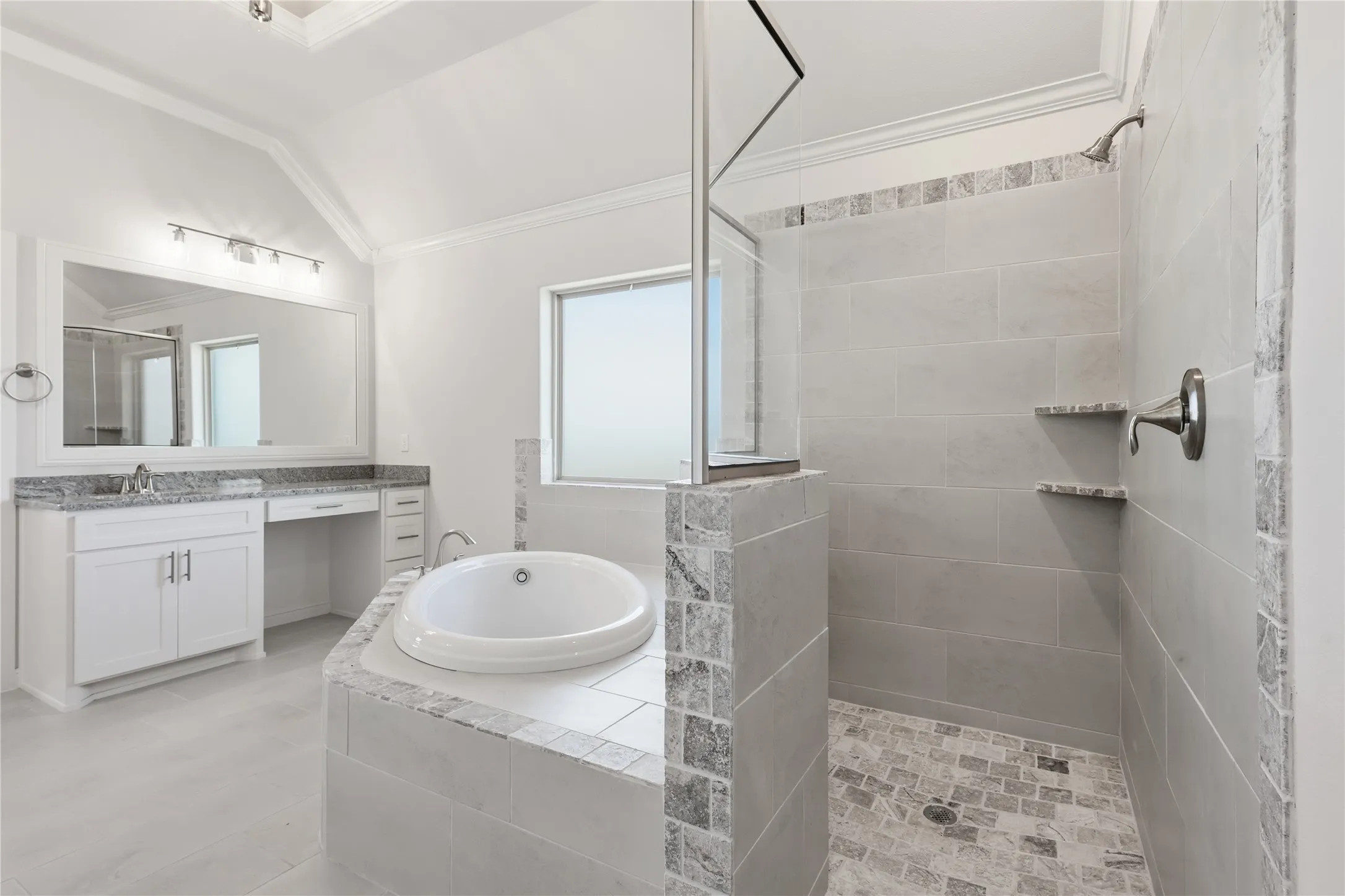 Single Family Residence For Sale in Parker County , 1061 Uplift Drive, Weatherford, Texas 76087, 4 Bedroom, 3 Bathroom, 3 Garage spaces, 2,469 Sqft, built in 2025, mls#21320875, Real Estate Agent in Weatherford, Homes For Sale in Parker county, Homes For Sale in Weatherford, Realtor in Weatherford Texas, Real Estate Brokerage Independent Realty Texas, Luminita Cordes Realtor