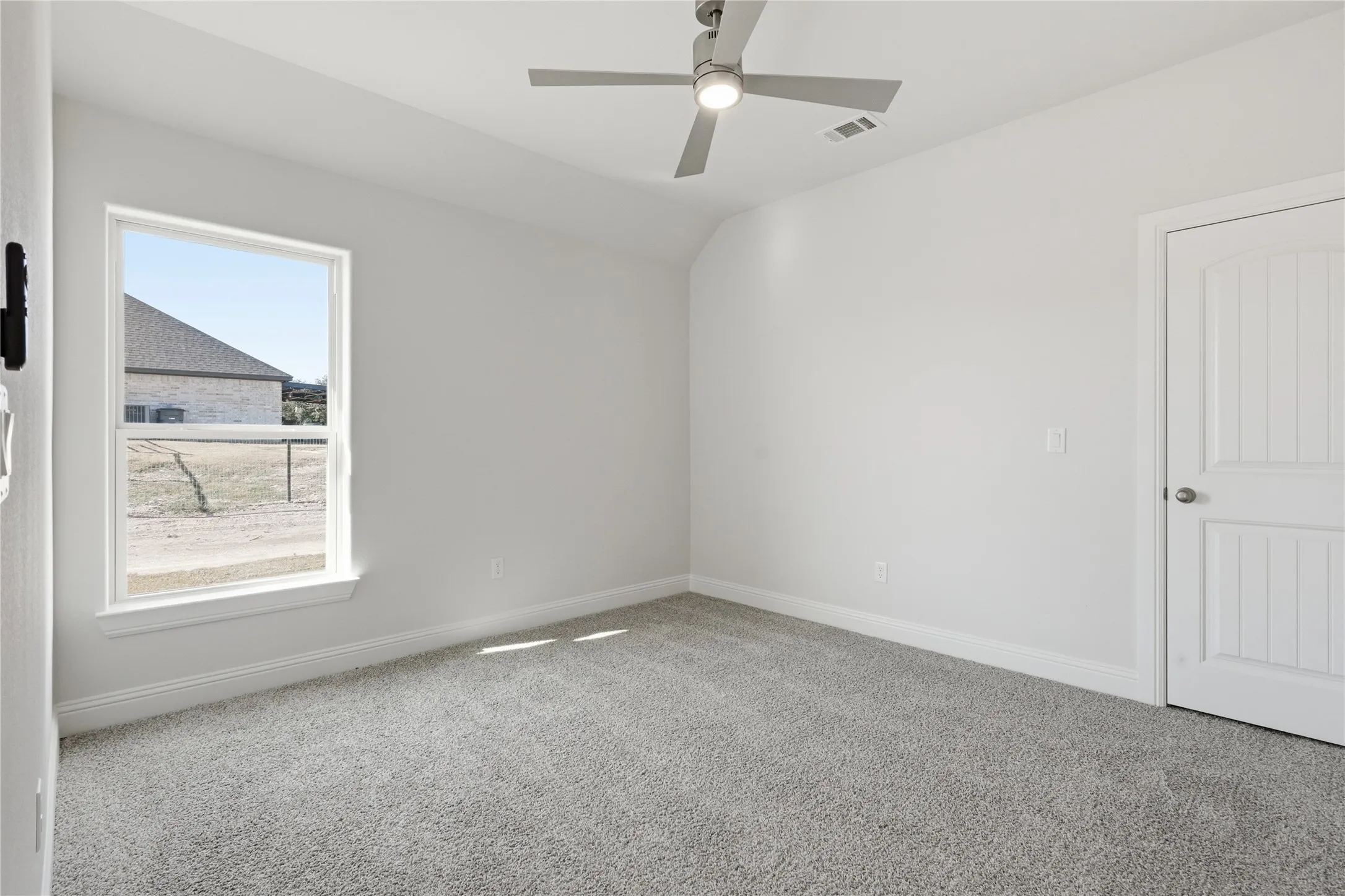 Single Family Residence For Sale in Parker County , 1061 Uplift Drive, Weatherford, Texas 76087, 4 Bedroom, 3 Bathroom, 3 Garage spaces, 2,469 Sqft, built in 2025, mls#21320875, Real Estate Agent in Weatherford, Homes For Sale in Parker county, Homes For Sale in Weatherford, Realtor in Weatherford Texas, Real Estate Brokerage Independent Realty Texas, Luminita Cordes Realtor
