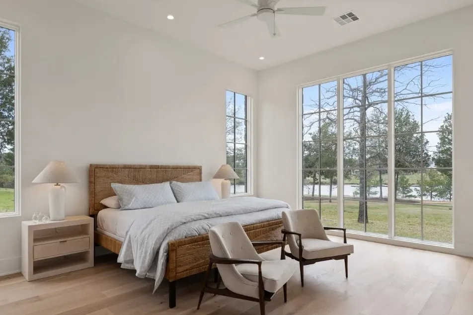 Single Family Residence For Sale in Henderson County , 3810 Windward Way, Malakoff, Texas 75148, 6 Bedrooms, 7 Bathrooms, 2 Garage spaces, 5,956 Sqft, built in 2021, Price $3,975,000, mls#21320526, Real Estate Agent in Malakoff, Homes For Sale in Henderson county, Homes For Sale in Malakoff, Realtor in Malakoff Texas, Real Estate Brokerage Independent Realty Texas, Luminita Cordes Realtor
