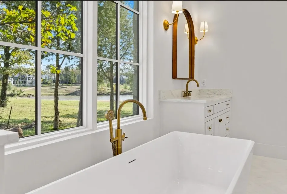 Single Family Residence For Sale in Henderson County , 3810 Windward Way, Malakoff, Texas 75148, 6 Bedrooms, 7 Bathrooms, 2 Garage spaces, 5,956 Sqft, built in 2021, Price $3,975,000, mls#21320526, Real Estate Agent in Malakoff, Homes For Sale in Henderson county, Homes For Sale in Malakoff, Realtor in Malakoff Texas, Real Estate Brokerage Independent Realty Texas, Luminita Cordes Realtor