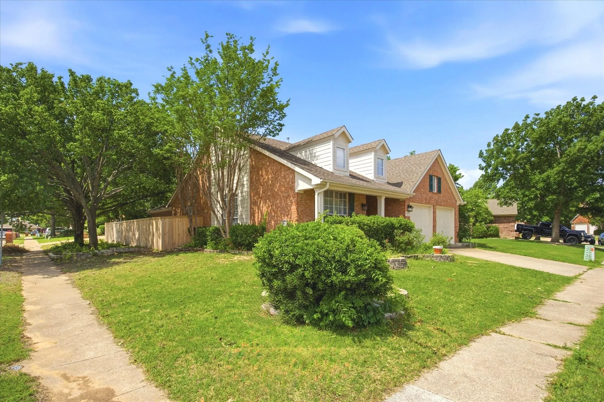 Single Family Residence For Rent in Collin County , 5101 Stonecrest Drive, Mc Kinney, Texas 75071, 3 Bedroom, 2 Bathroom, 2 Garage spaces, 2,492 Sqft, built in 2001, mls#21321770, Real Estate Agent in Mc Kinney, Homes For Rent in Collin county, Homes For Rent in Mc Kinney, Realtor in Mc Kinney Texas, Real Estate Brokerage Independent Realty Texas, Luminita Cordes Realtor