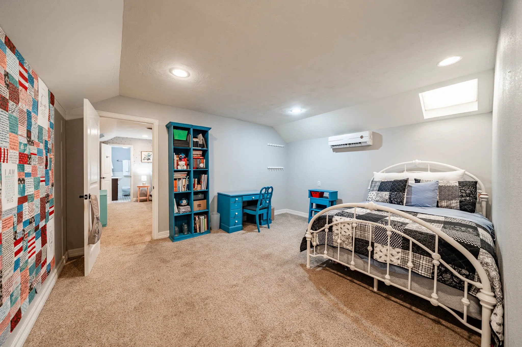 Single Family Residence For Sale in Taylor County , 1825 Elmwood Drive, Abilene, Texas 79605, 4 Bedroom, 4 Bathroom, 2 Garage spaces, 3,036 Sqft, built in 1960, mls#21321775, Real Estate Agent in Abilene, Homes For Sale in Taylor county, Homes For Sale in Abilene, Realtor in Abilene Texas, Real Estate Brokerage Independent Realty Texas, Luminita Cordes Realtor