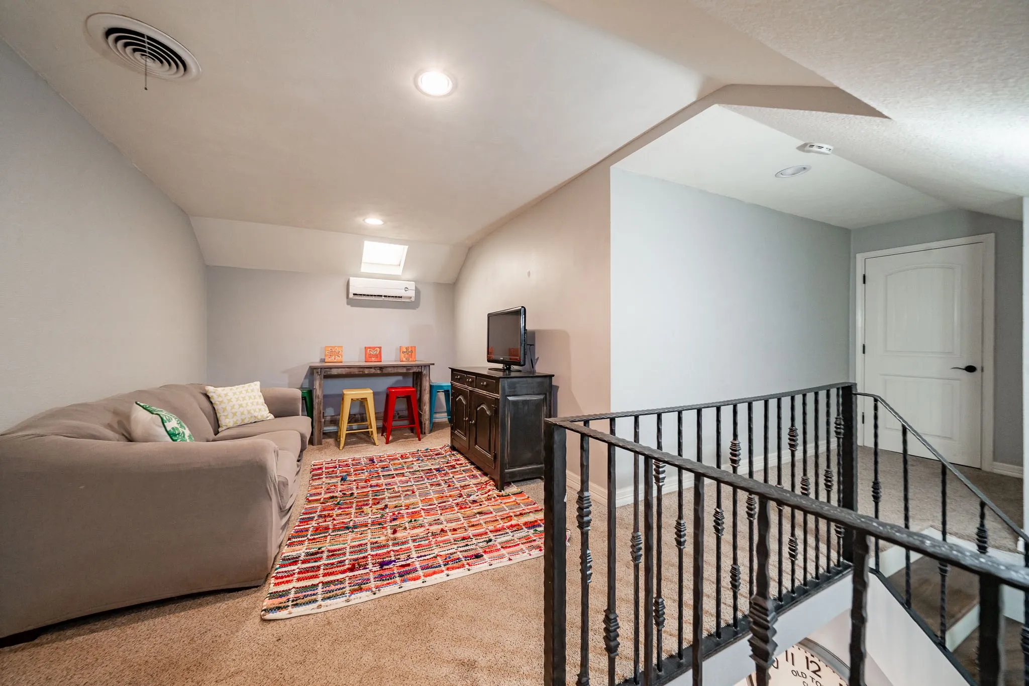 Single Family Residence For Sale in Taylor County , 1825 Elmwood Drive, Abilene, Texas 79605, 4 Bedroom, 4 Bathroom, 2 Garage spaces, 3,036 Sqft, built in 1960, mls#21321775, Real Estate Agent in Abilene, Homes For Sale in Taylor county, Homes For Sale in Abilene, Realtor in Abilene Texas, Real Estate Brokerage Independent Realty Texas, Luminita Cordes Realtor